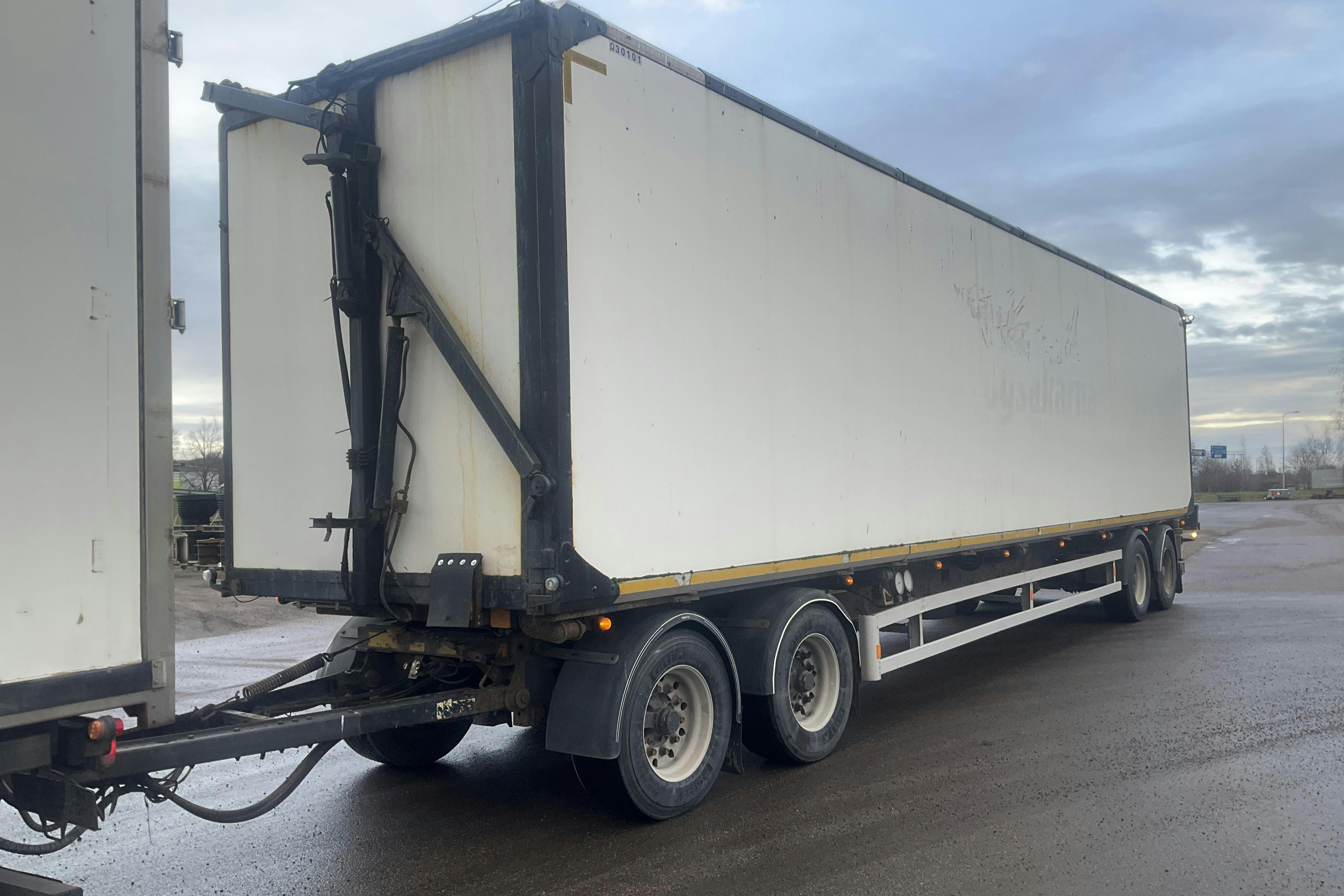 Presentationsfoto 1 av 42: Kilafors Flissläp - 1 km - vit - 2012