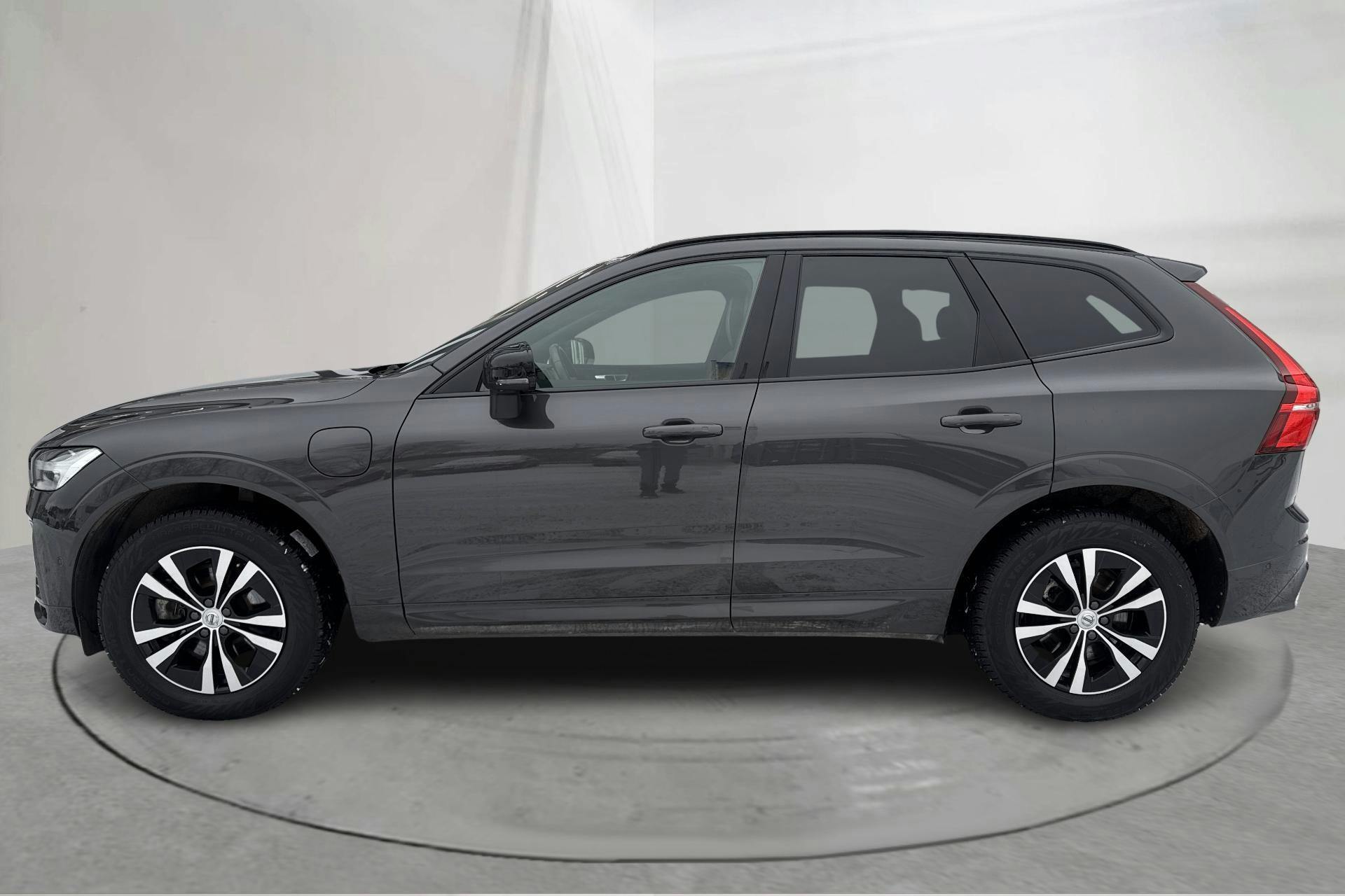 Esitlusfoto 2 aadressil 22: Volvo XC60 T6 AWD Recharge (350hk) - 116 800 km - Automaatne - hall - 2024