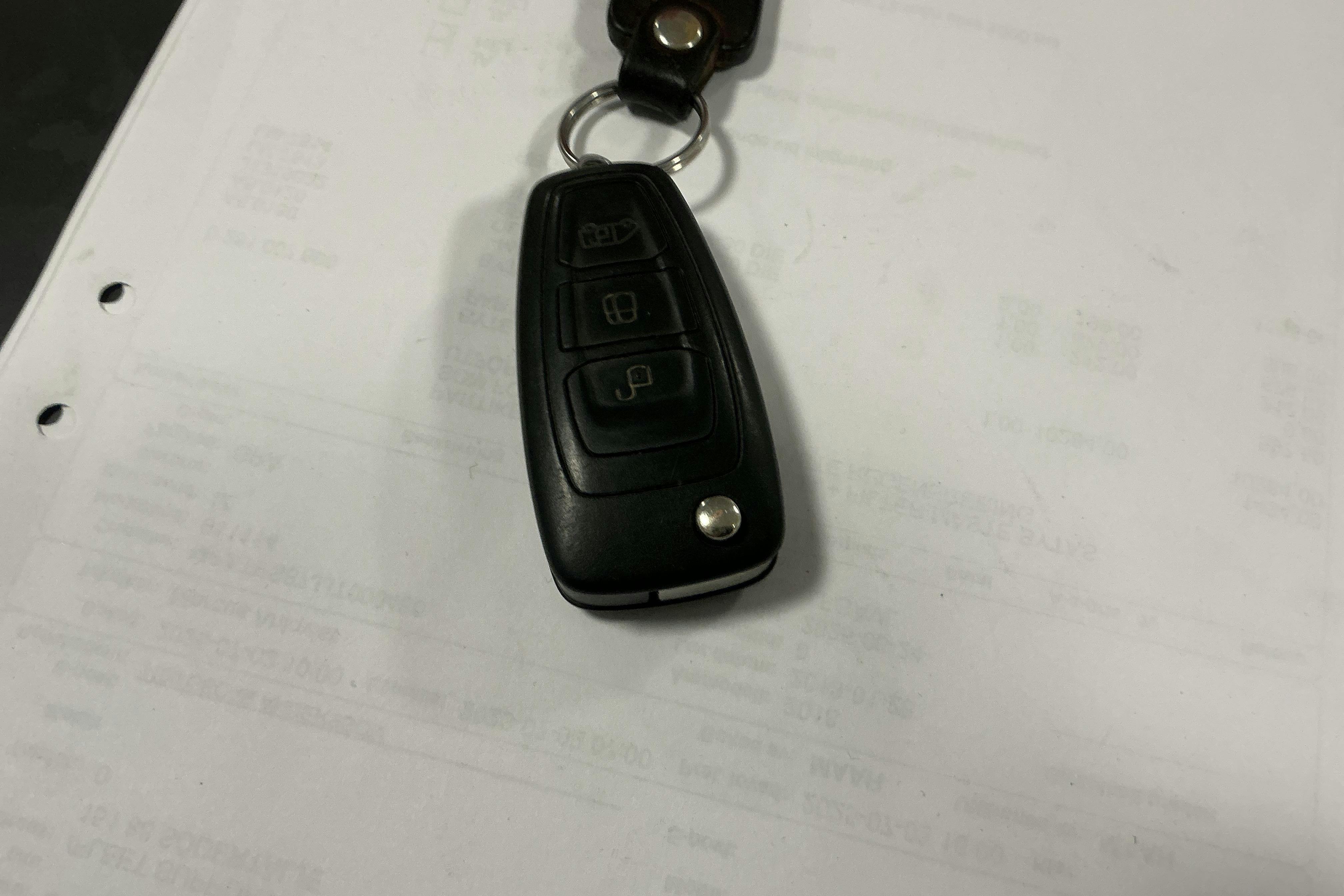 Presentation photo 16 of 16: Ford Transit Custom 290 (125hk) - 135 360 km - Manual - white - 2014