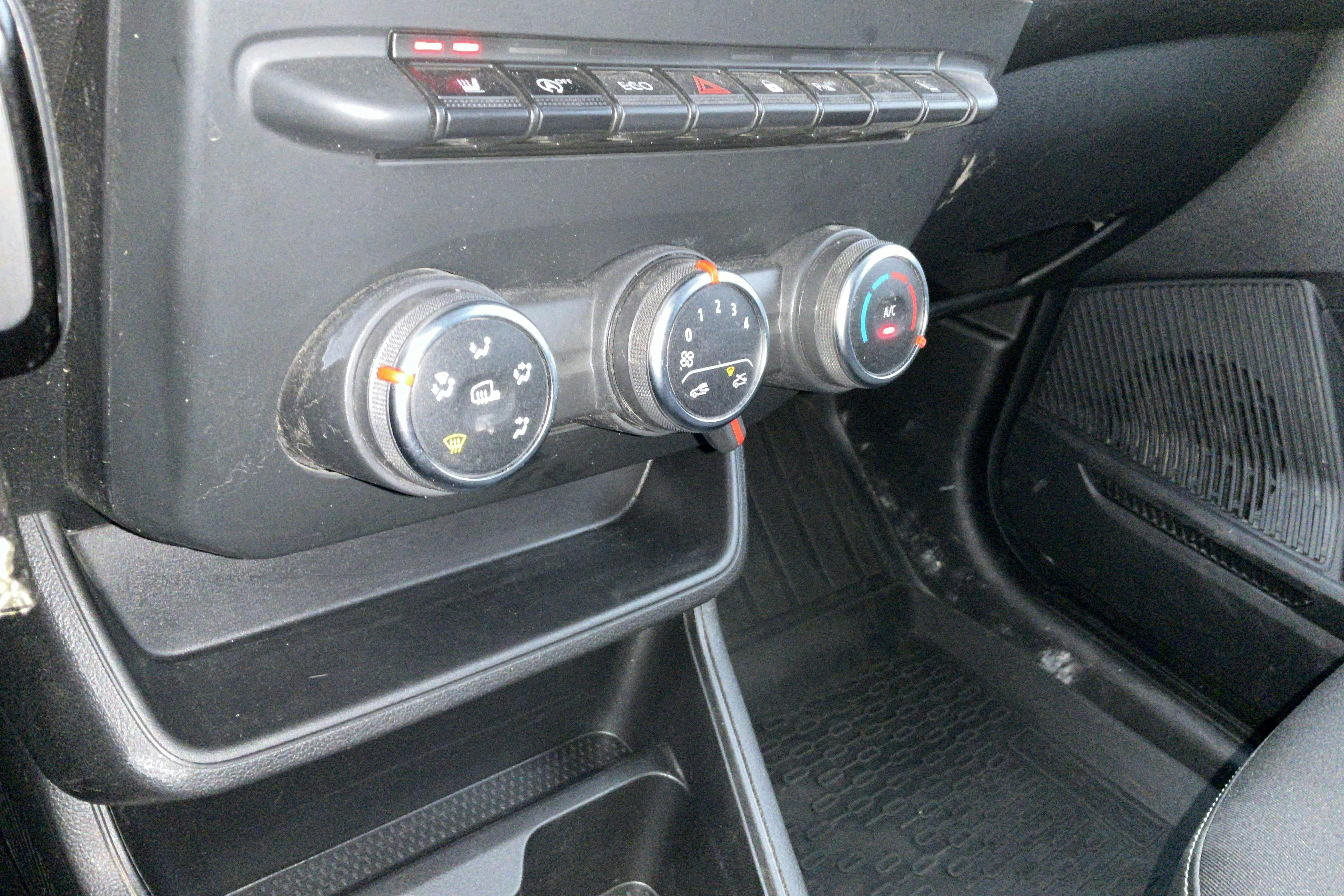 Presentation photo 11 of 11: Renault Express 1.5 dCi Skåp (95hk) - 37 680 km - Manual - white - 2022