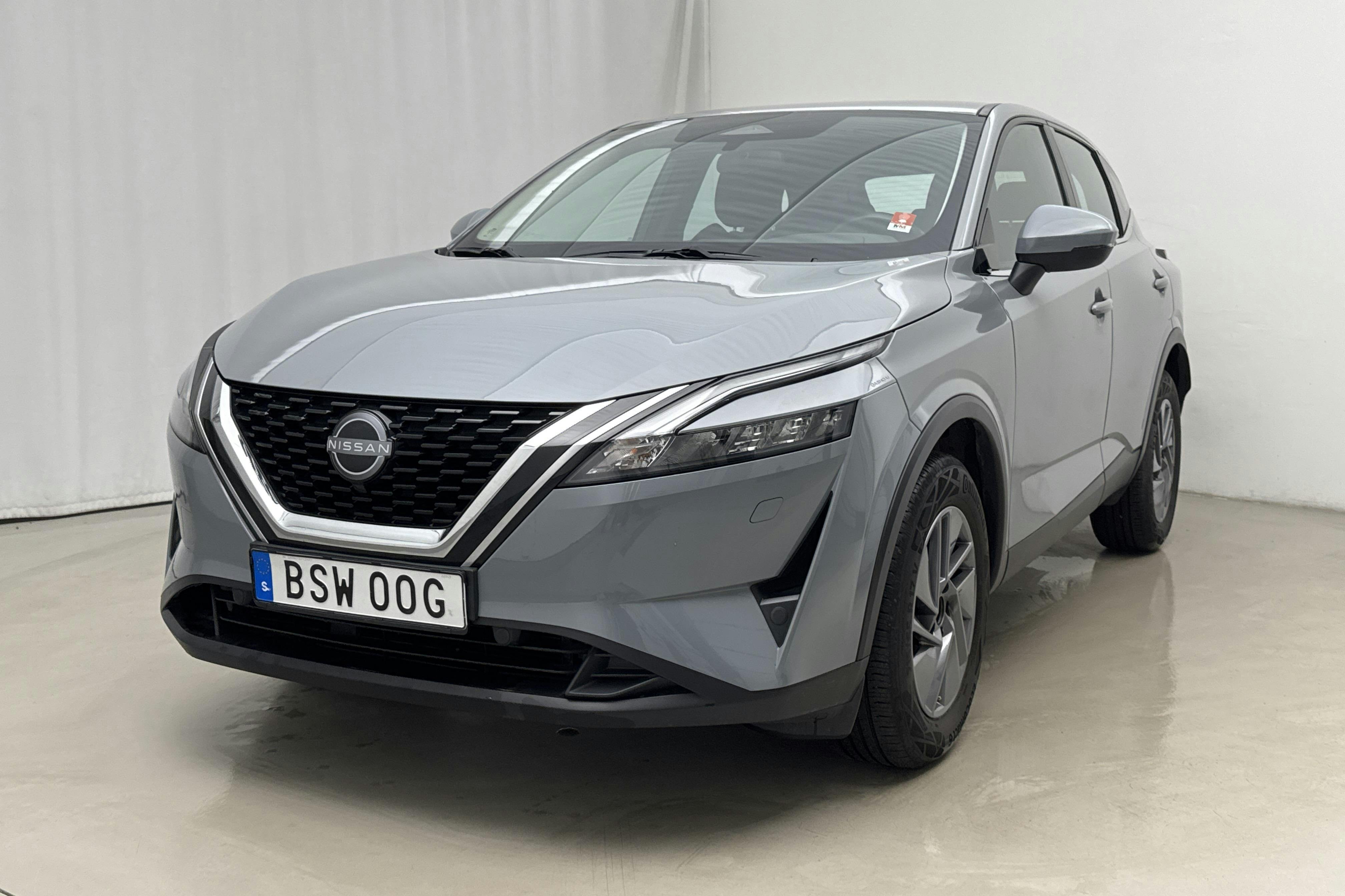 Nissan Qashqai 1.3 MHEV (158hk) - 3 565 mil - Automat - Light Grey - 2022