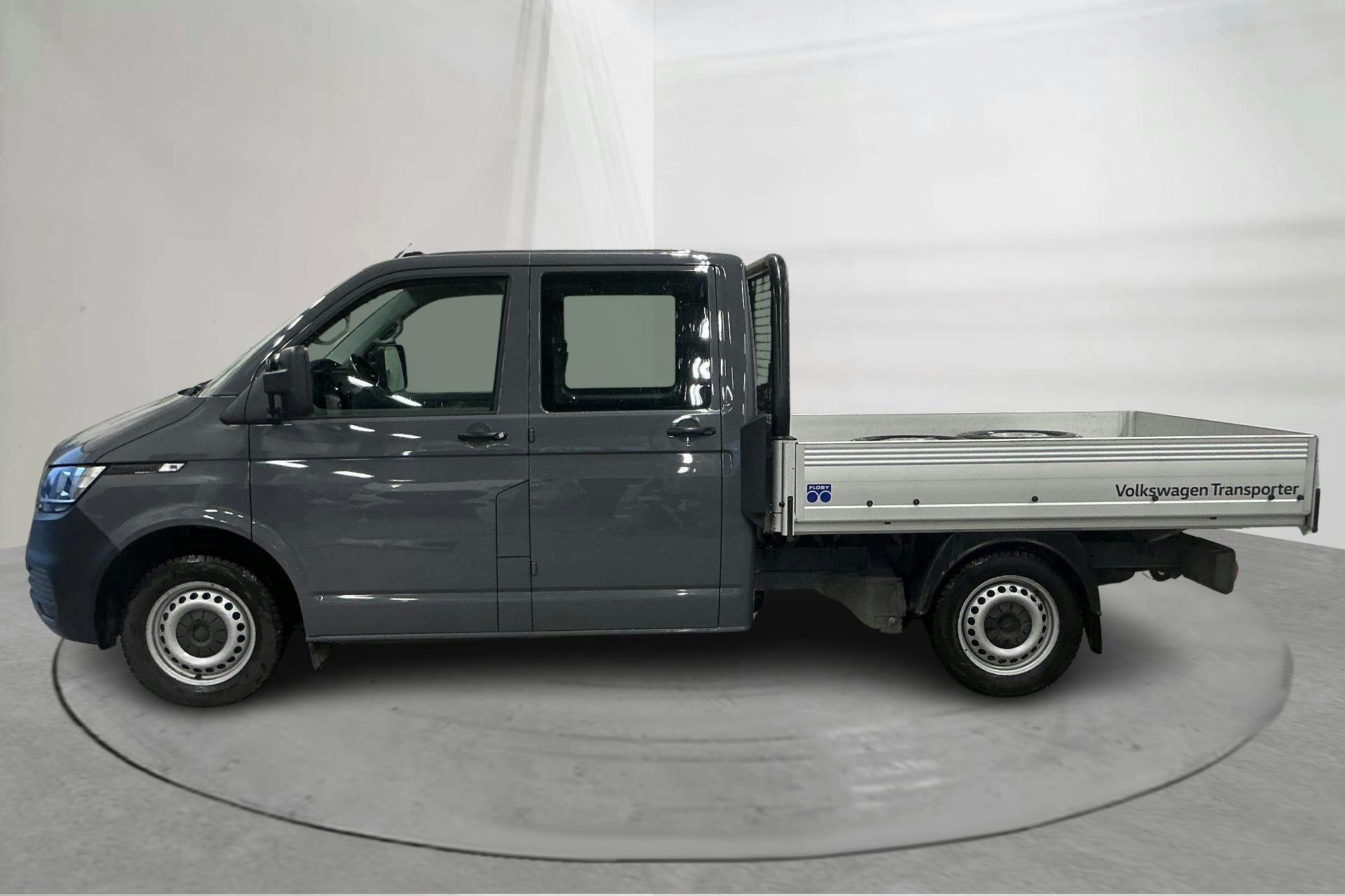 Presentation photo 2 of 14: VW Transporter Pickup T6.1 TDI (110hk) - 65 580 km - Manual - gray - 2023