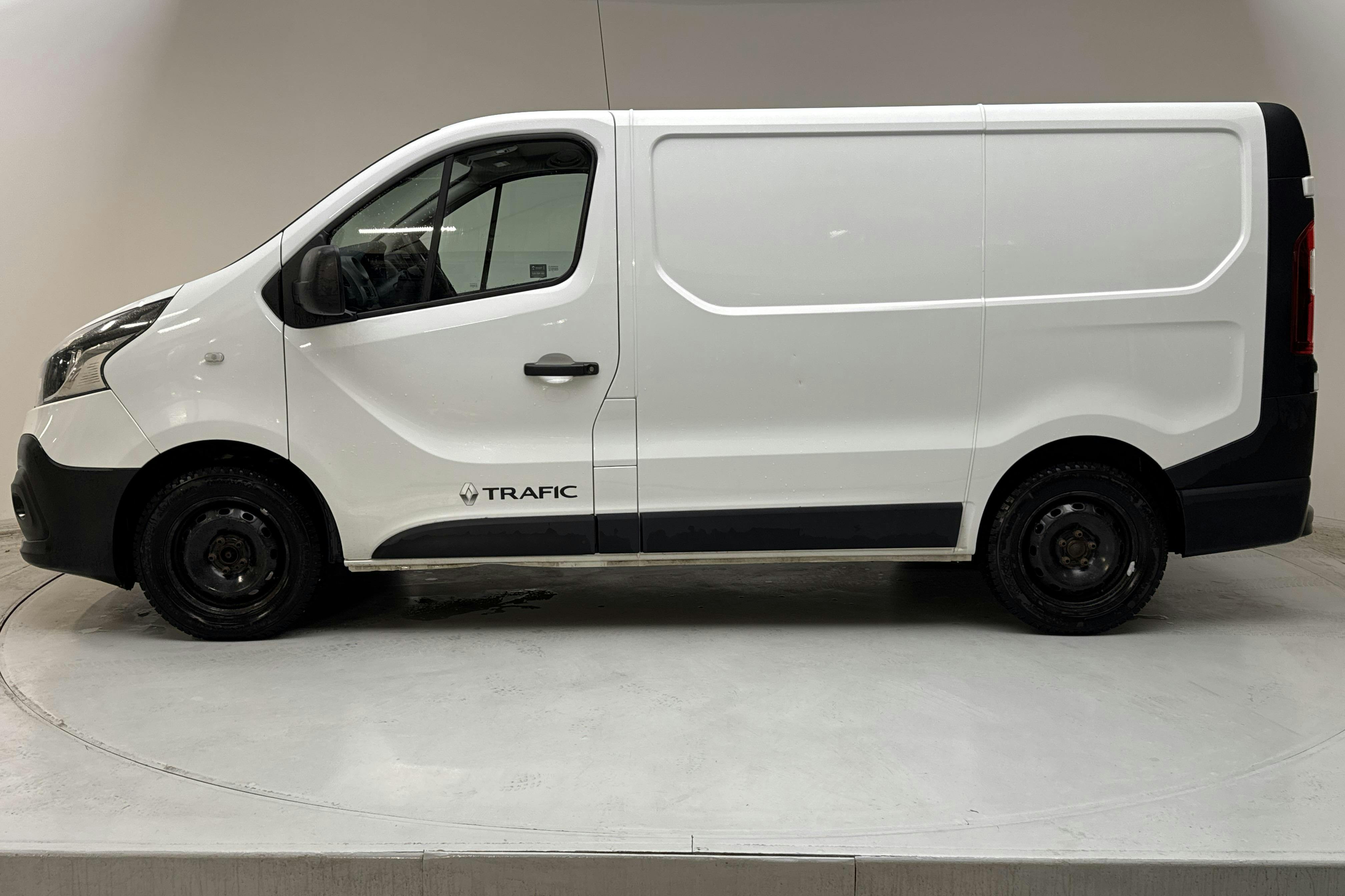 Presentation photo 2 of 13: Renault Trafic 1.6 dCi Skåp (90hk) - 172 040 km - Manual - white - 2016
