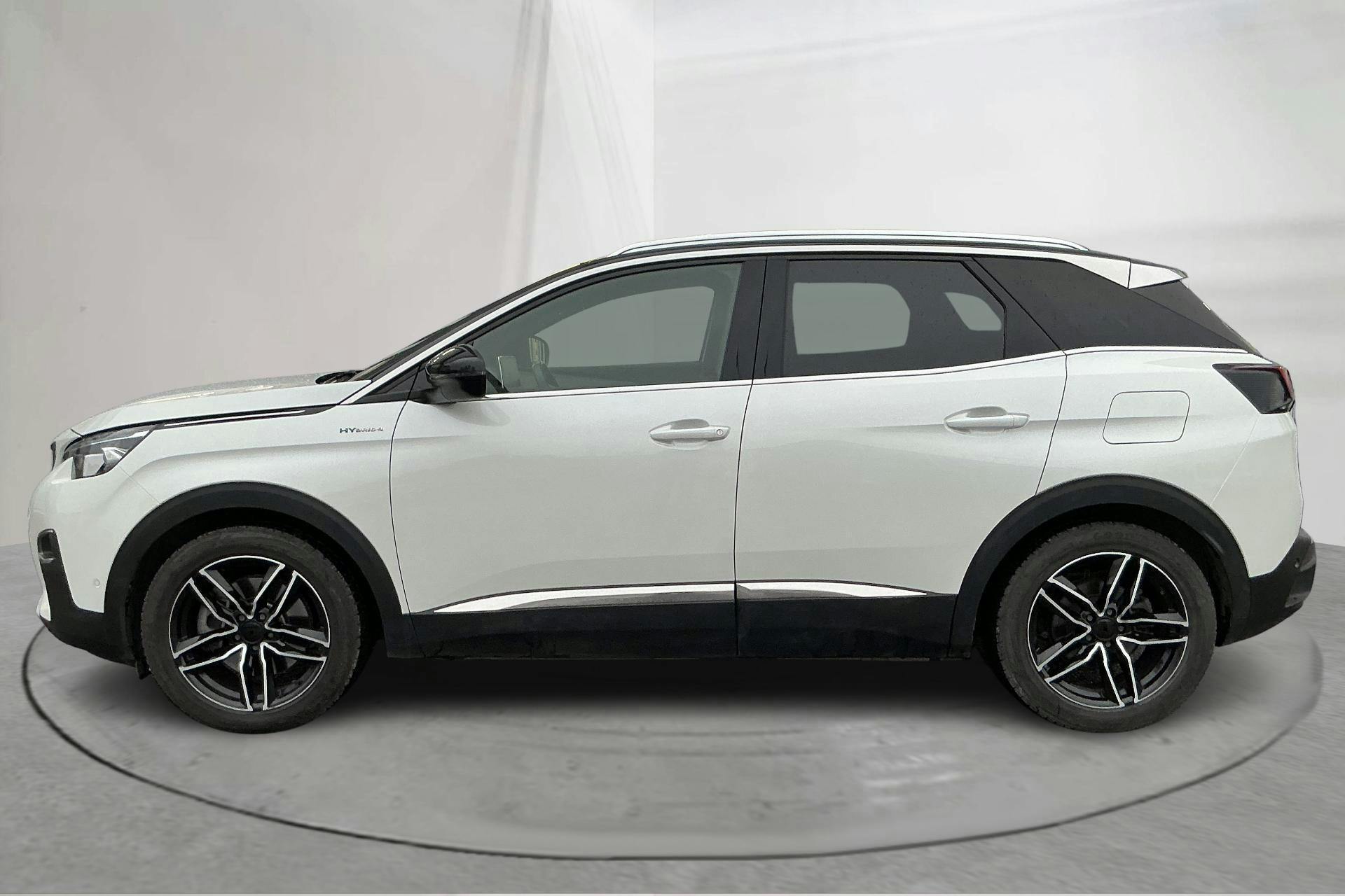Presentationsfoto 2 av 17: Peugeot 3008 1.6 Plug-in Hybrid 4 (300hk) - 6 656 mil - Automat - vit - 2020