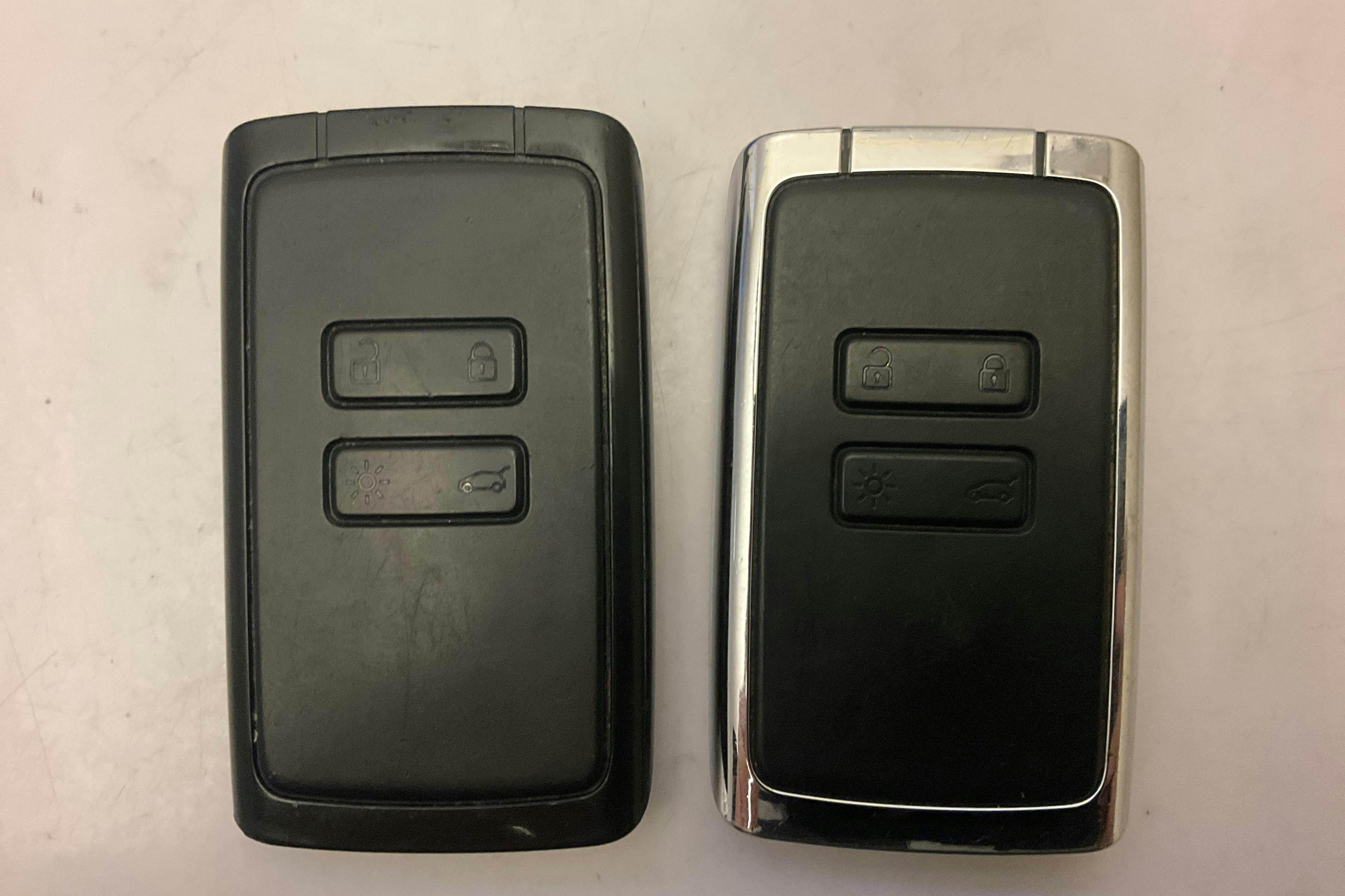 Presentationsfoto 12 av 12: Renault Kadjar 1.6 dCi (130hk) - 13 004 mil - Manuell - röd - 2016