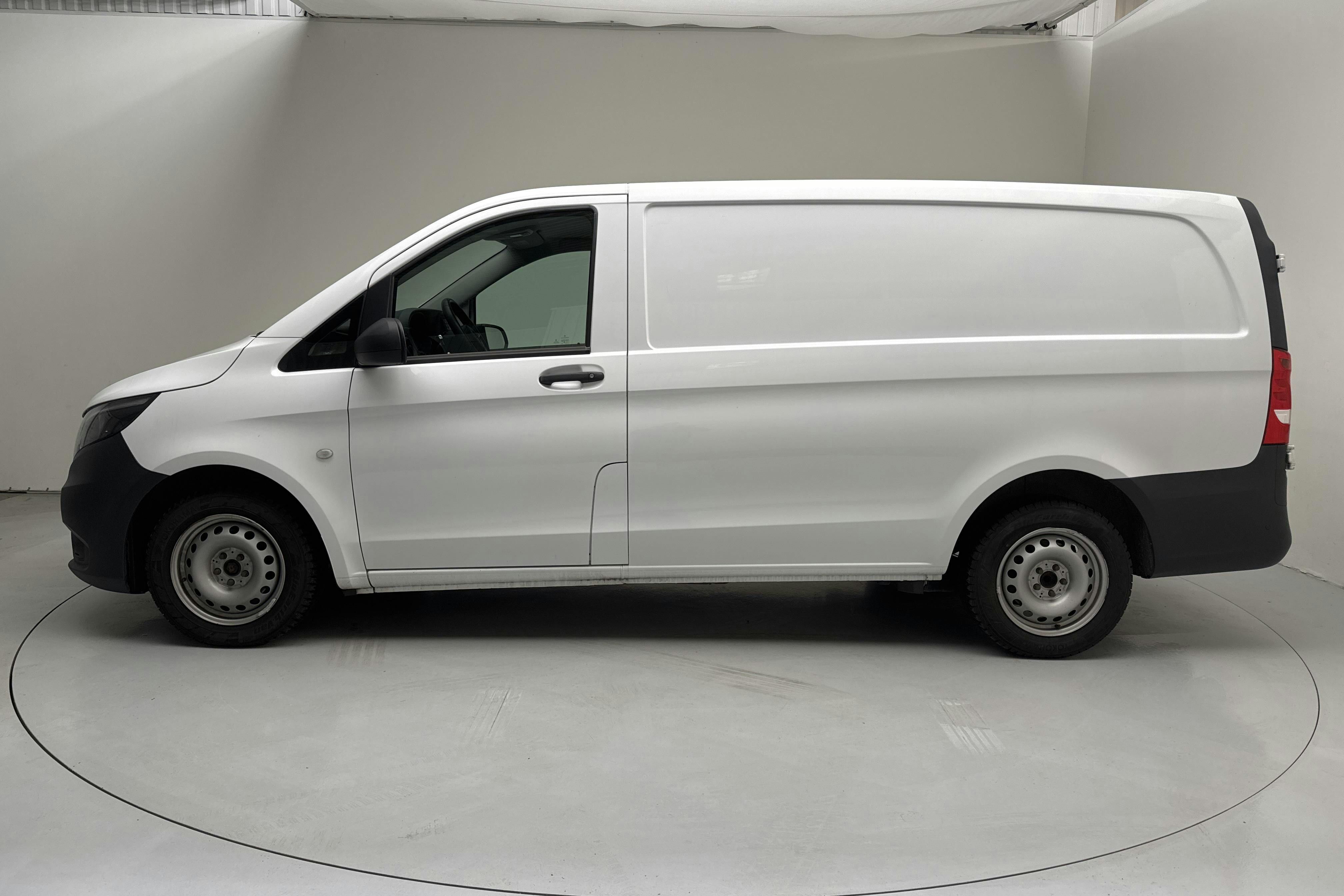 Presentation photo 2 of 11: Mercedes Vito 111 CDI W640 (114hk) - 149 670 km - Manual - white - 2017