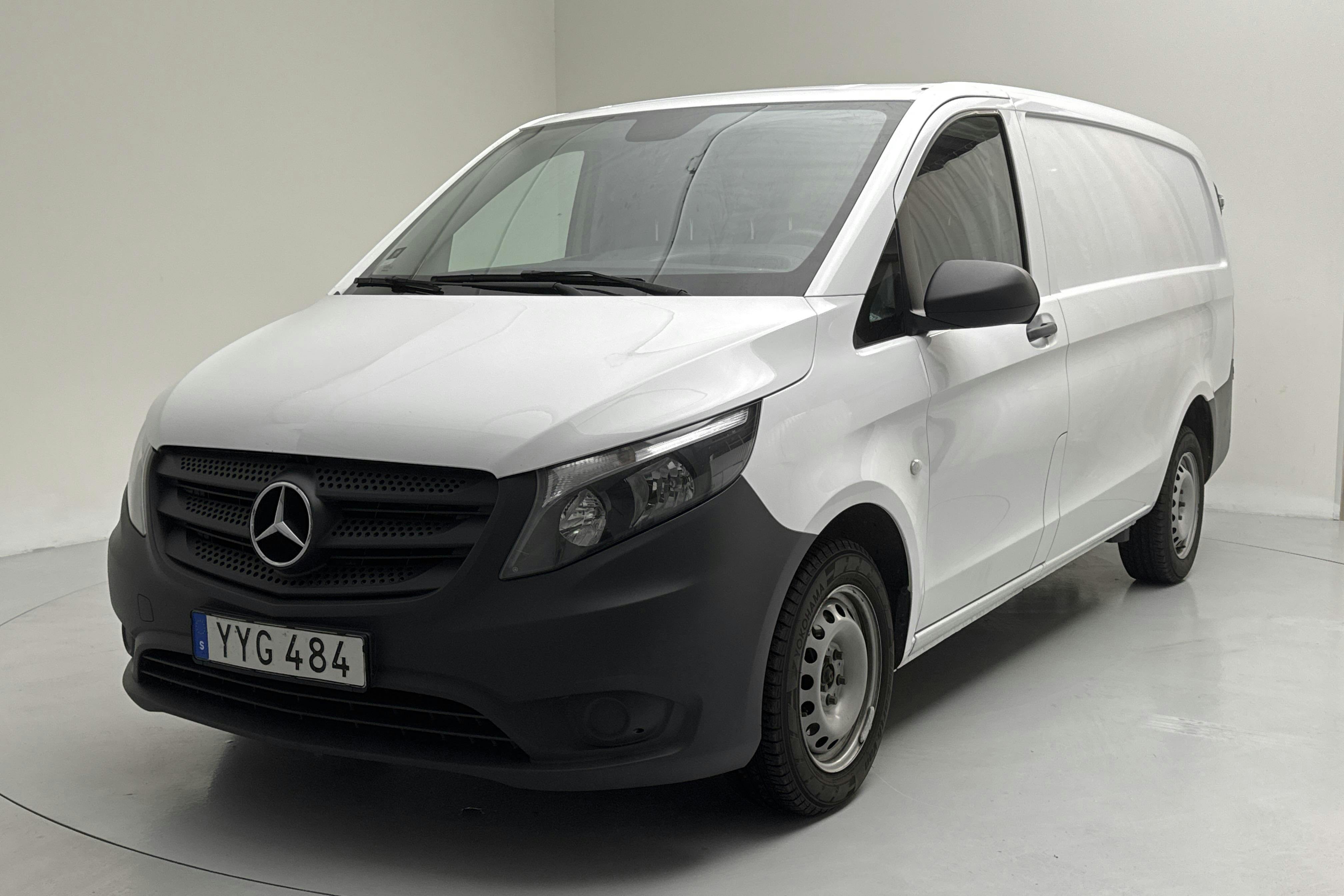 Presentation photo 1 of 11: Mercedes Vito 111 CDI W640 (114hk) - 149 670 km - Manual - white - 2017