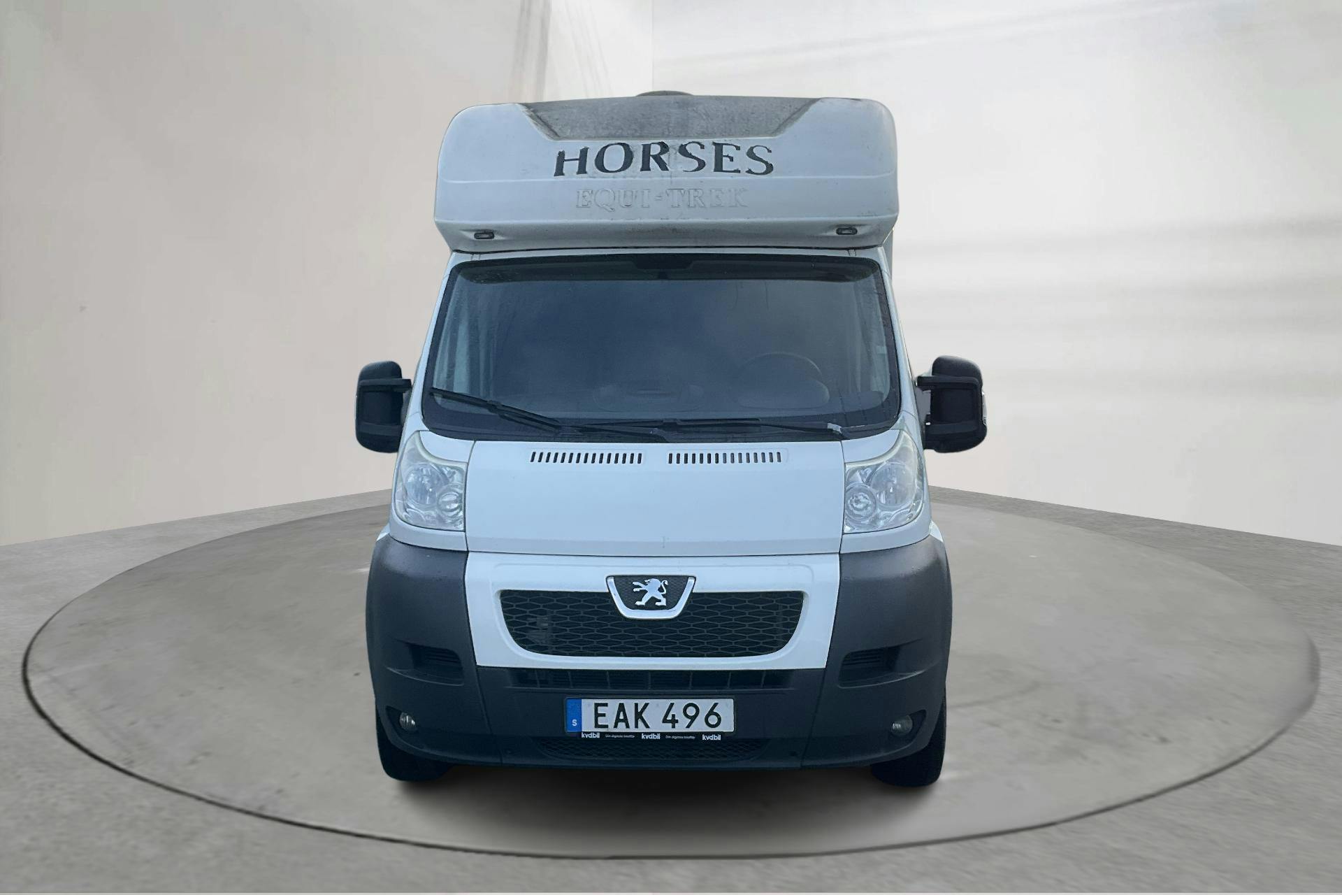 Presentation photo 2 of 15: PEUGEOT Boxer 2.2 HDI EQUI-TREK SONIC Hästtransport - 197 090 km - Manual - white - 2014