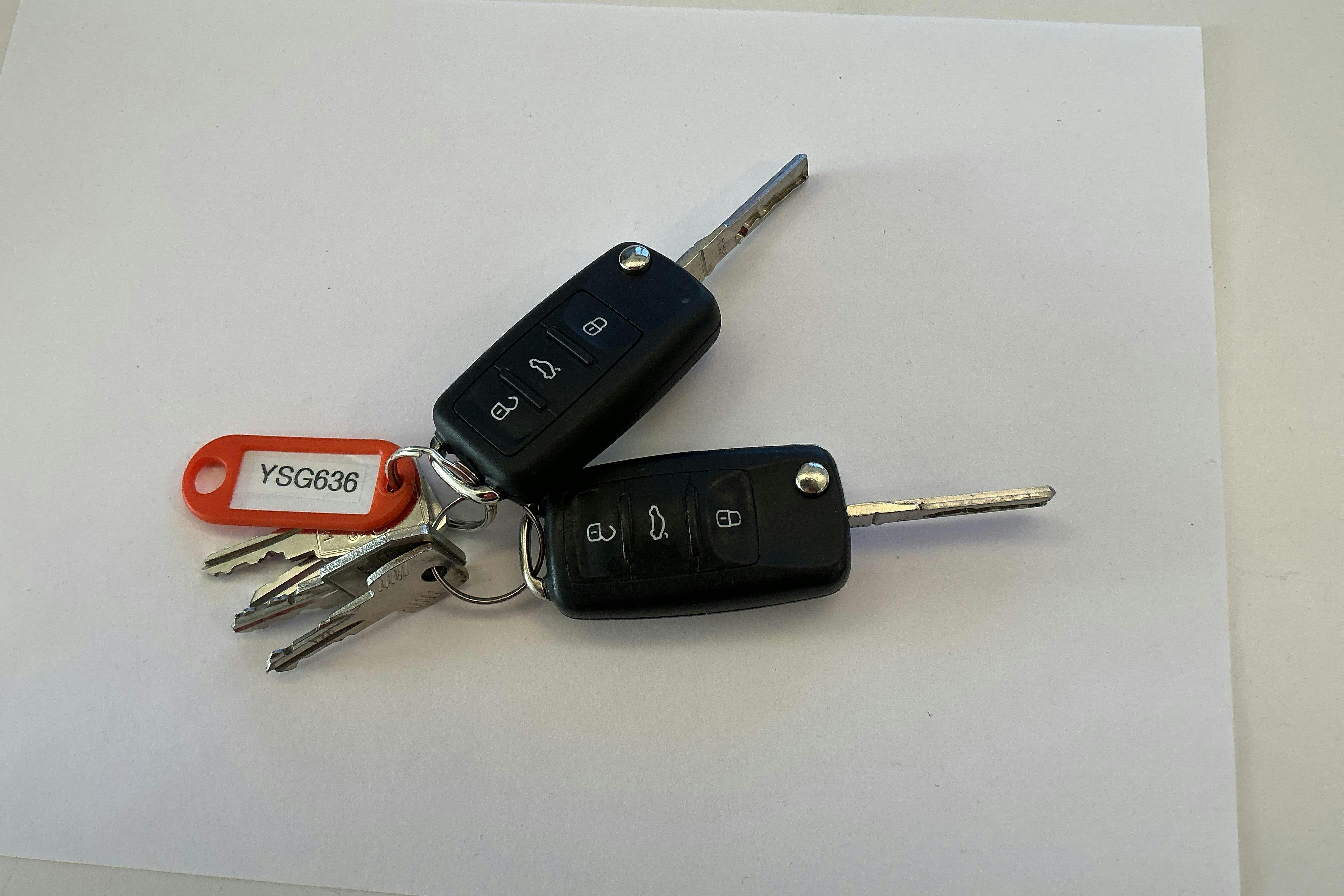 Presentation photo 16 of 16: VW Caddy 1.4 TGI Maxi Skåp (110hk) - 64 940 km - Automatic - white - 2019