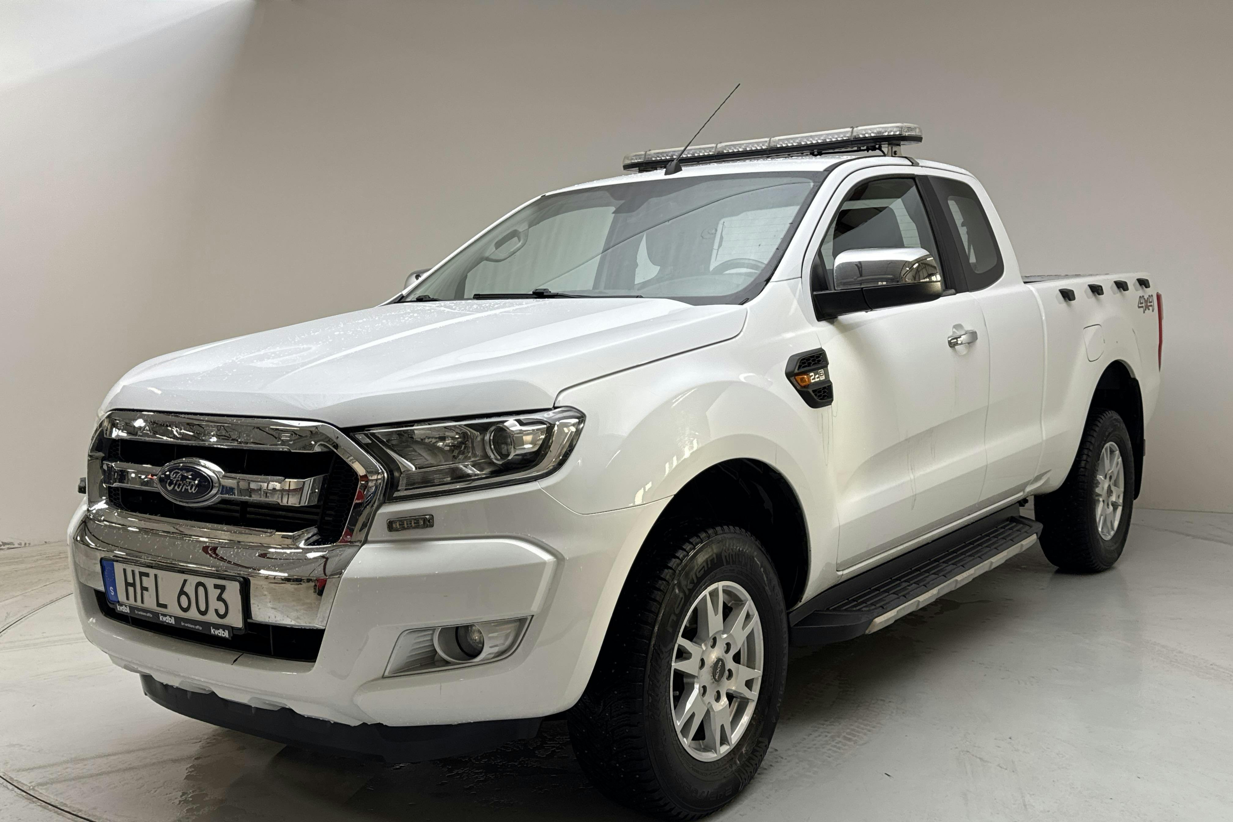 Presentation photo 1 of 12: Ford Ranger 2.2 TDCi 4WD (160hk) - 87 290 km - Manual - white - 2017
