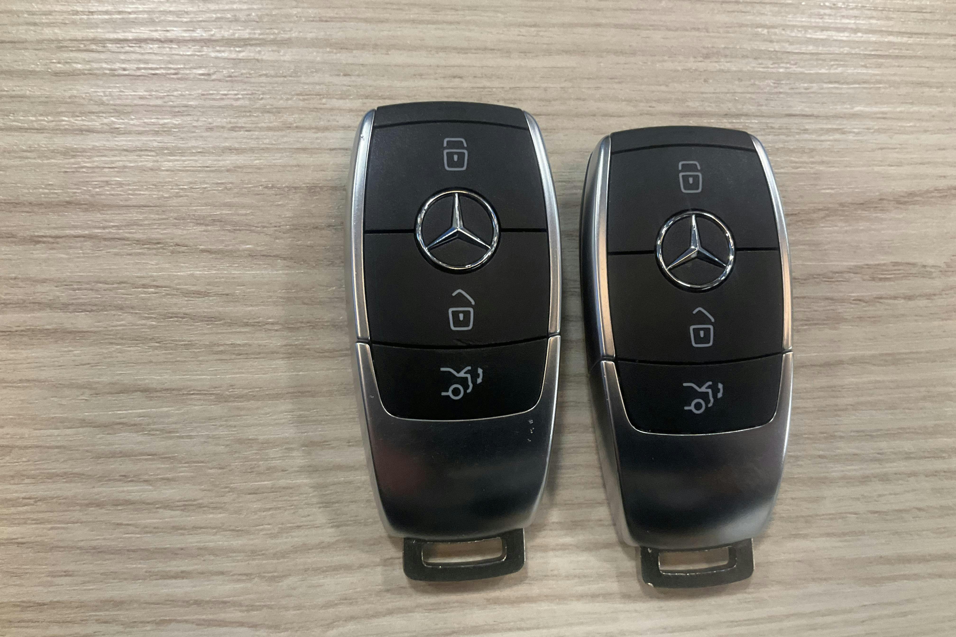 Presentation photo 19 of 19: Mercedes EQC 400 4MATIC 80kWh N293 (408hk) - 104 250 km - Automatic - black - 2023