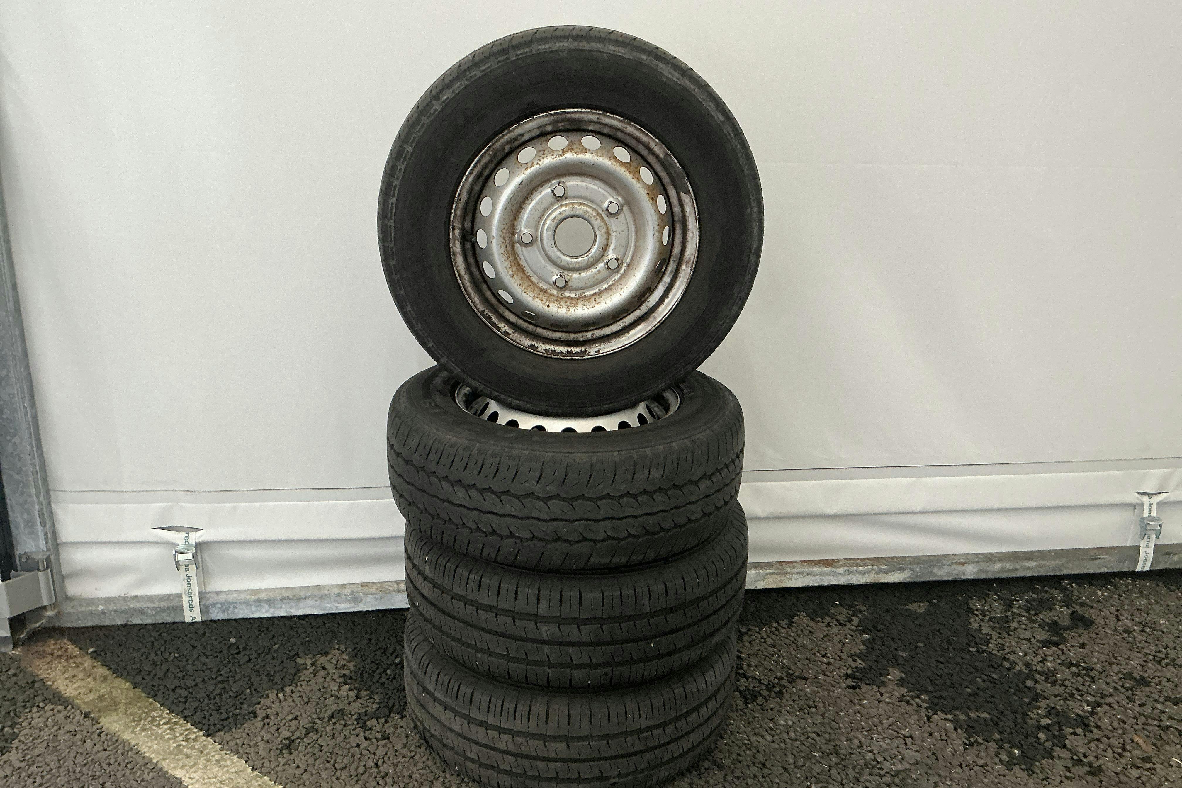 Presentation photo 14 of 14: Ford Transit Custom 280 (105hk) - 193 800 km - Manual - white - 2020