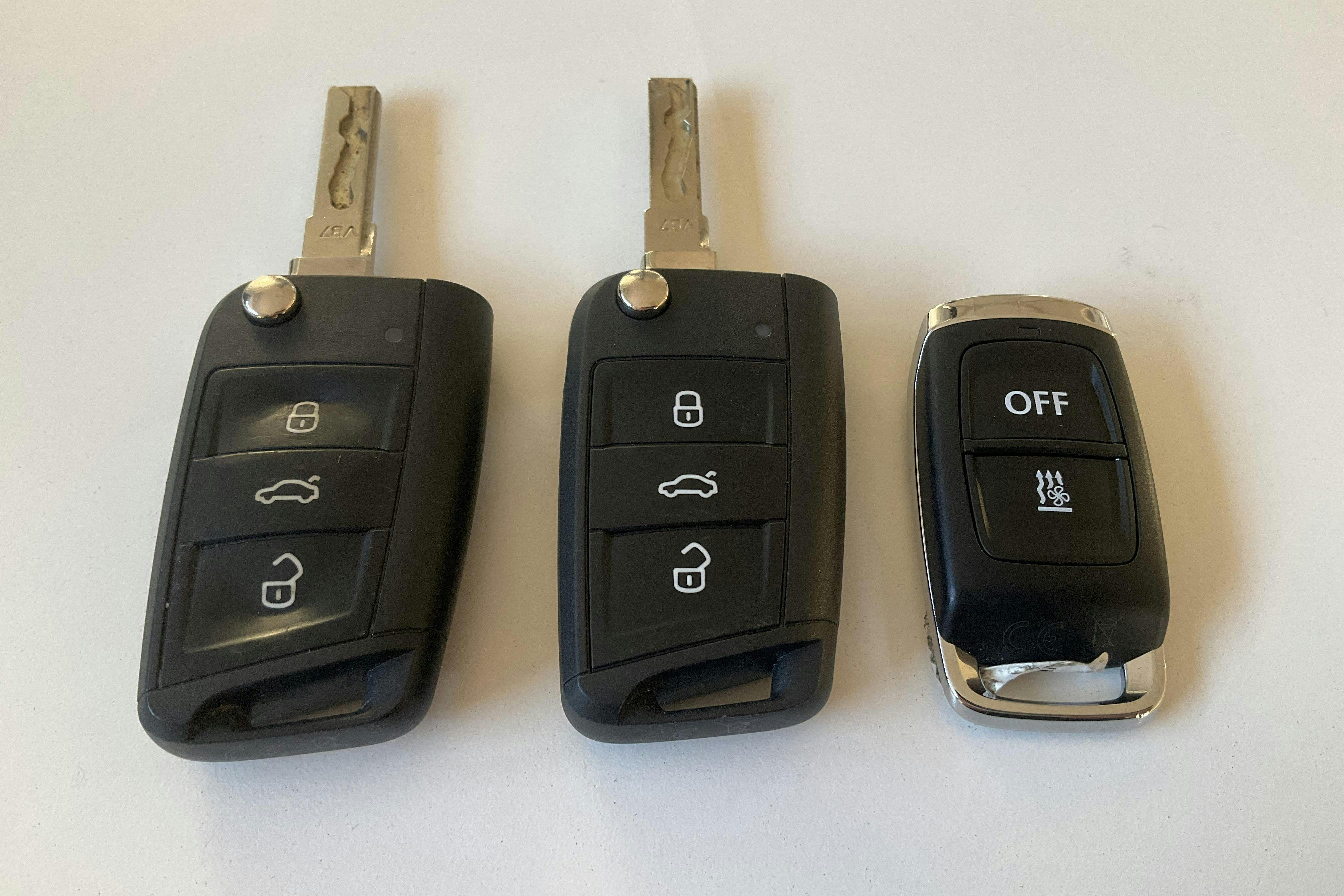 Presentation photo 20 of 20: Skoda Octavia III 1.5 TSI G-TEC Combi (130hk) - 136 510 km - Automatic - white - 2020