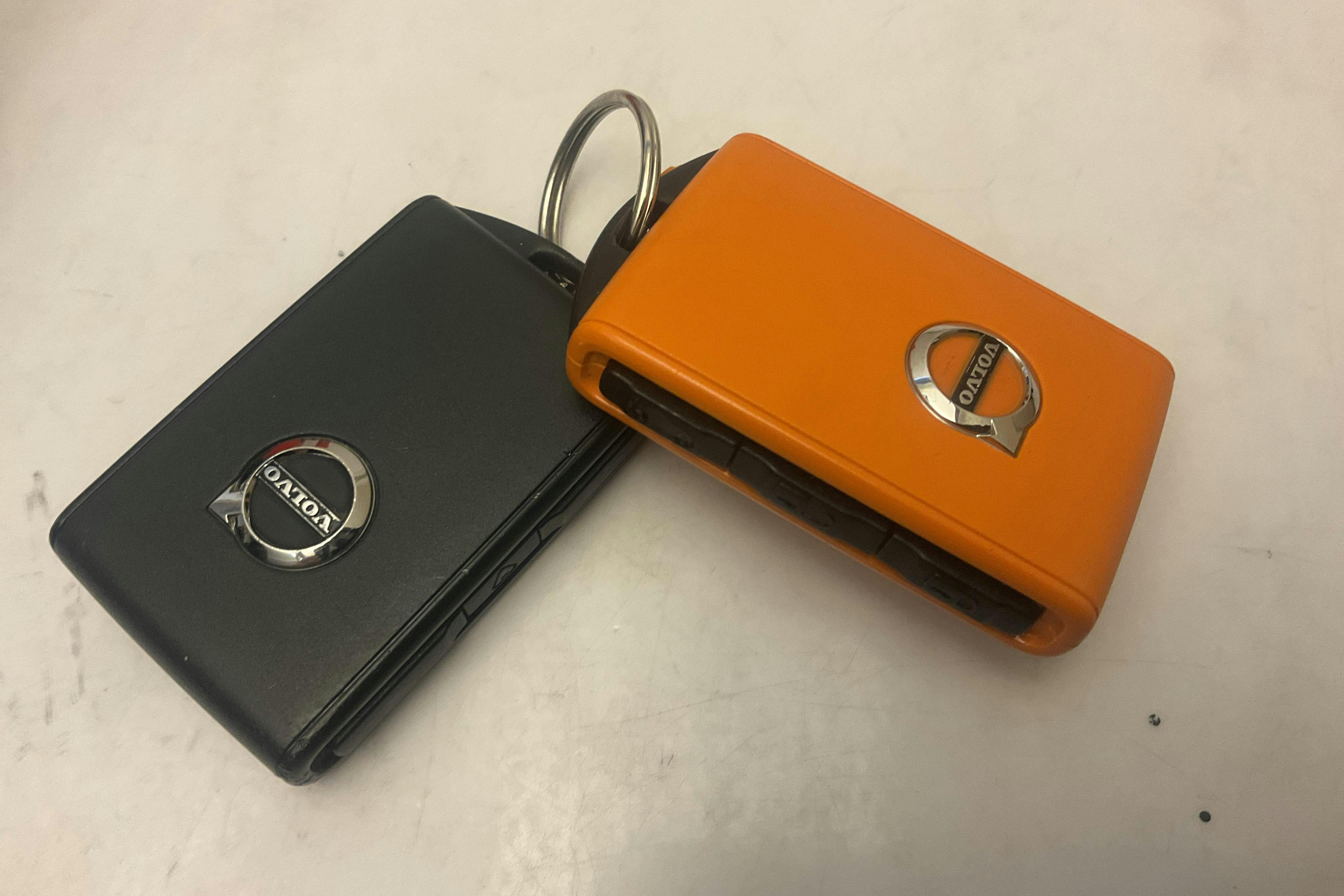 Esitlusfoto 16 aadressil 16: Volvo V60 B3 Mildhybrid, Bensin (163hk) - 74 790 km - Automaatne - must - 2021