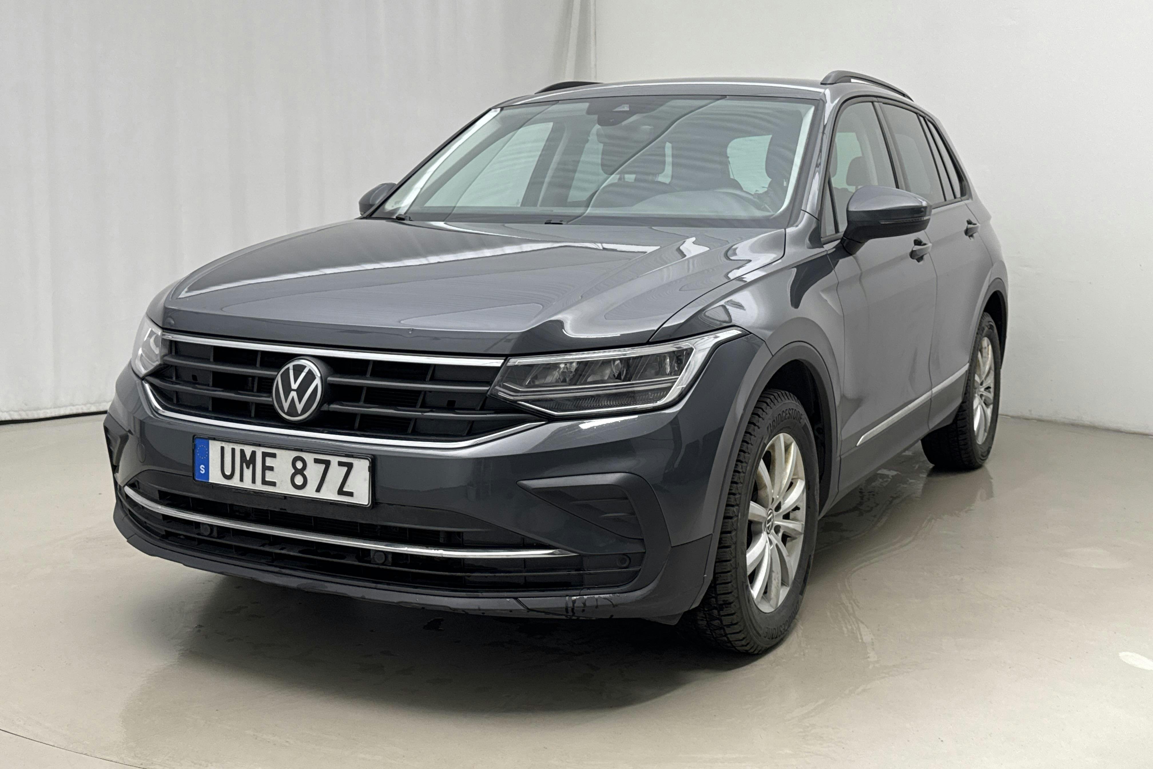 Presentation photo 1 of 18: VW Tiguan 1.5 TSI (150hk) - 86 800 km - Automatic - gray - 2022