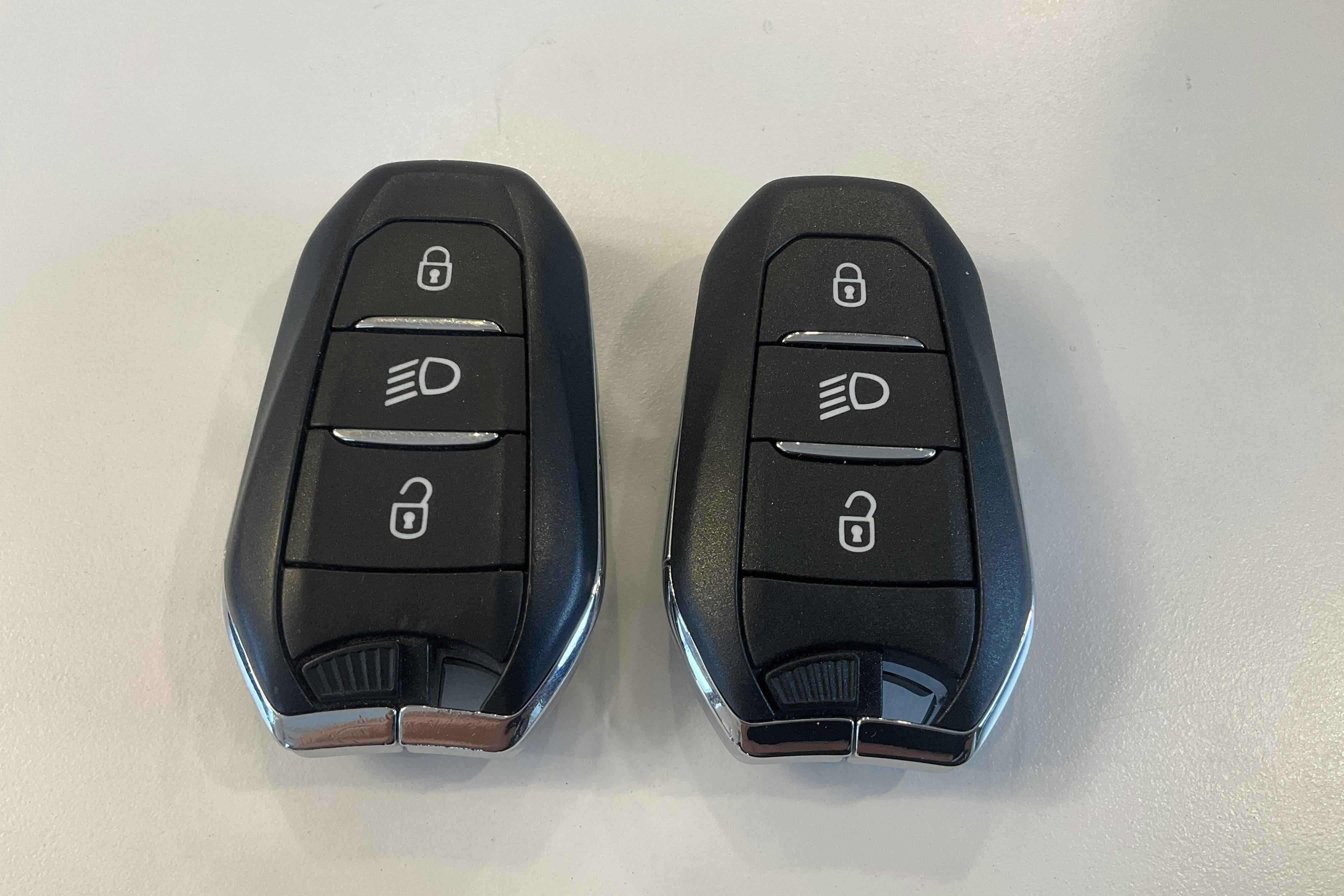 Presentation photo 25 of 25: Citroën C3 Aircross PureTech (110hk) - 28 480 km - Automatic - brown - 2018