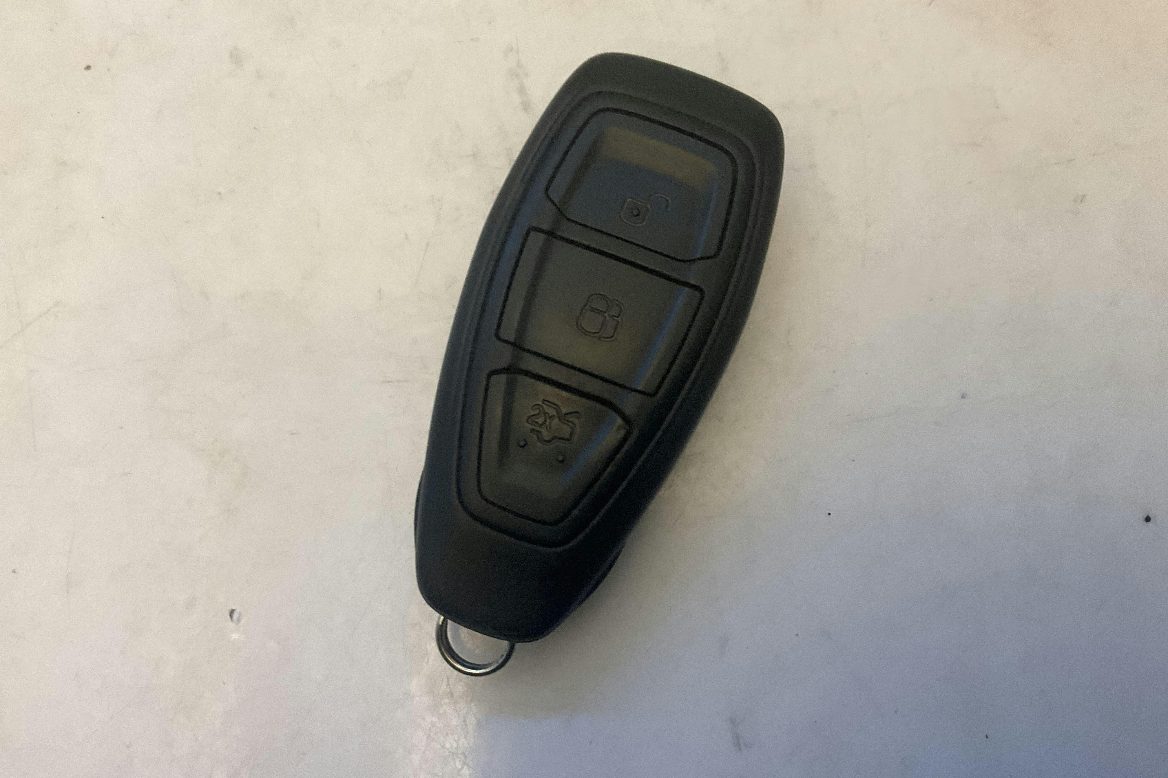 Presentation photo 12 of 12: Ford Kuga 2.0 TDCi AWD (150hk) - 237 830 km - Manual - white - 2017