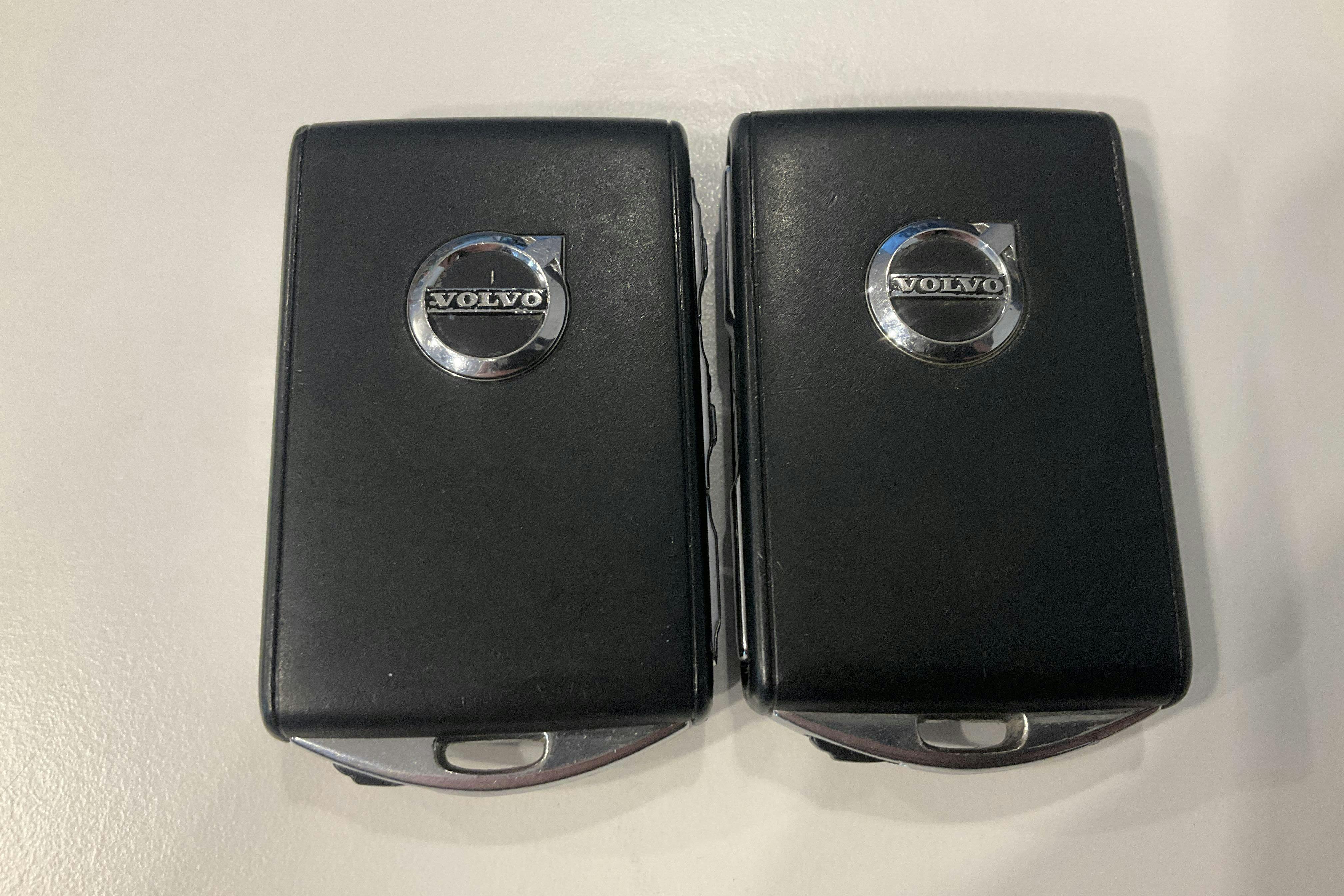 Presentation photo 18 of 18: Volvo V90 T4 (190hk) - 195 710 km - Automatic - silver - 2018