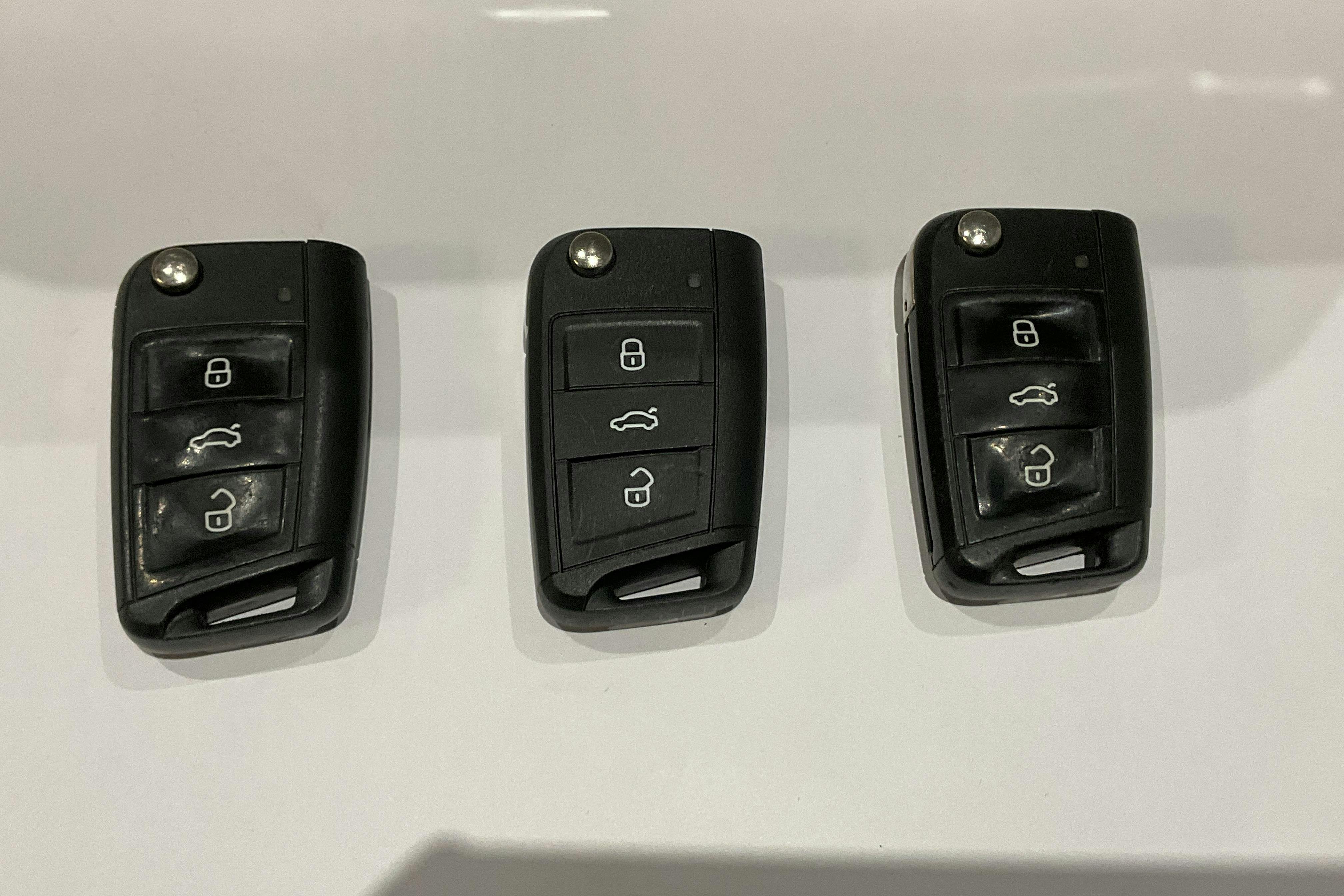 Presentationsfoto 14 av 14: VW Golf VII 1.5 TGI 5dr (130hk) - 10 577 mil - Manuell - röd - 2019