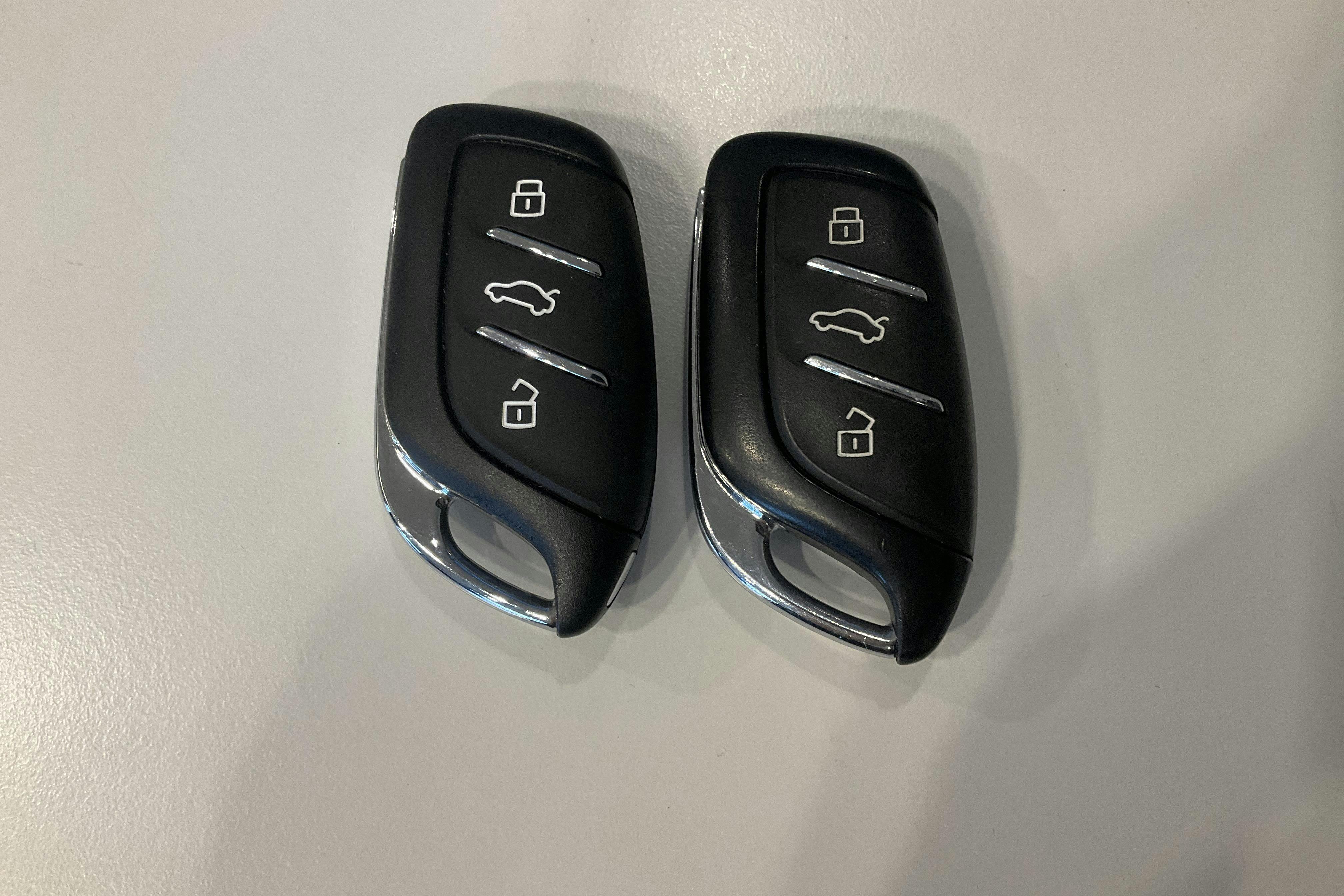 Presentationsfoto 20 av 20: MG ZS EV (143hk) - 6 944 mil - Automat - blå - 2020