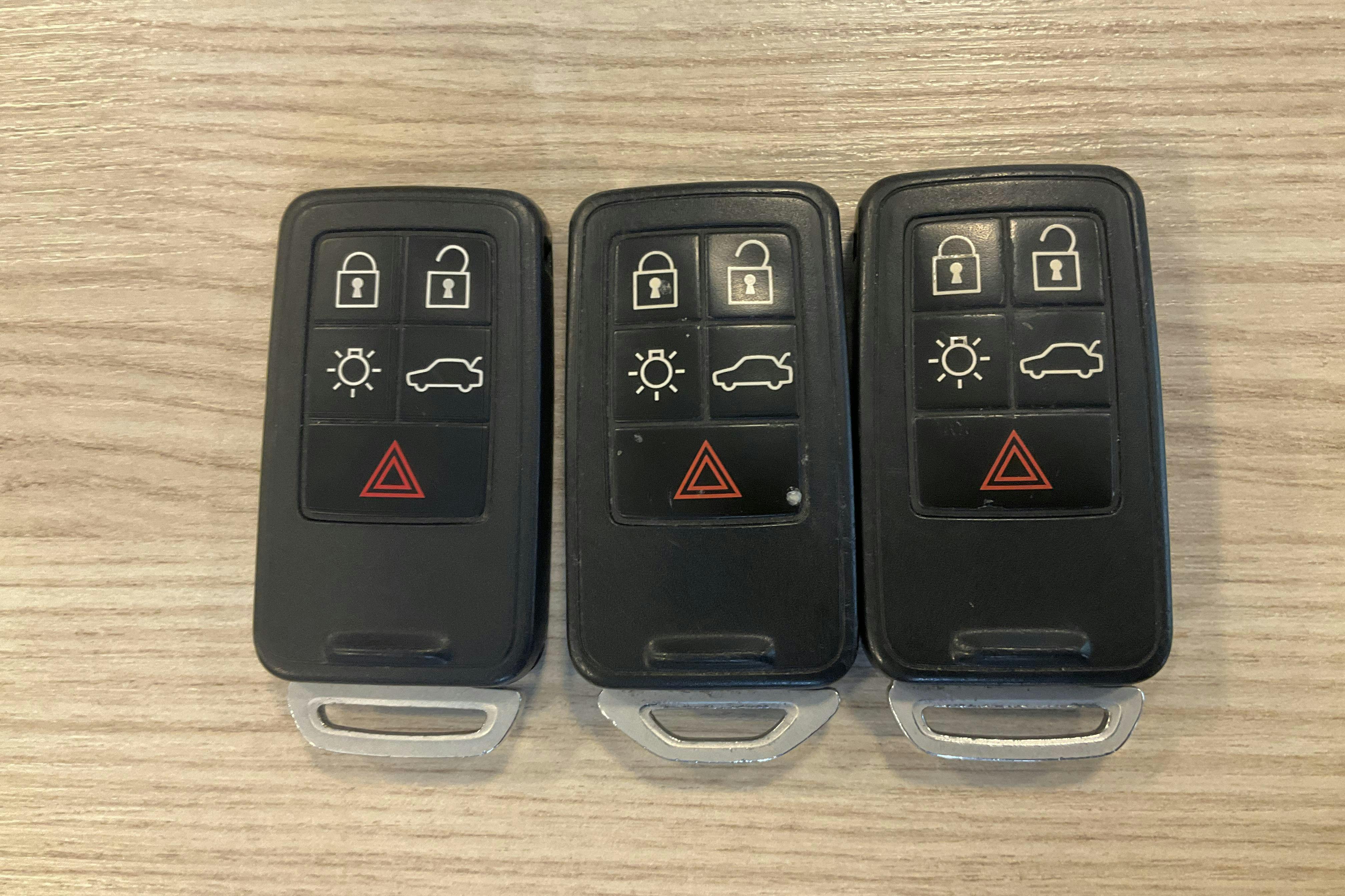 Esitlusfoto 15 aadressil 15: Volvo V70 II D4 (181hk) - 197 770 km - Käsitsi - punane - 2014