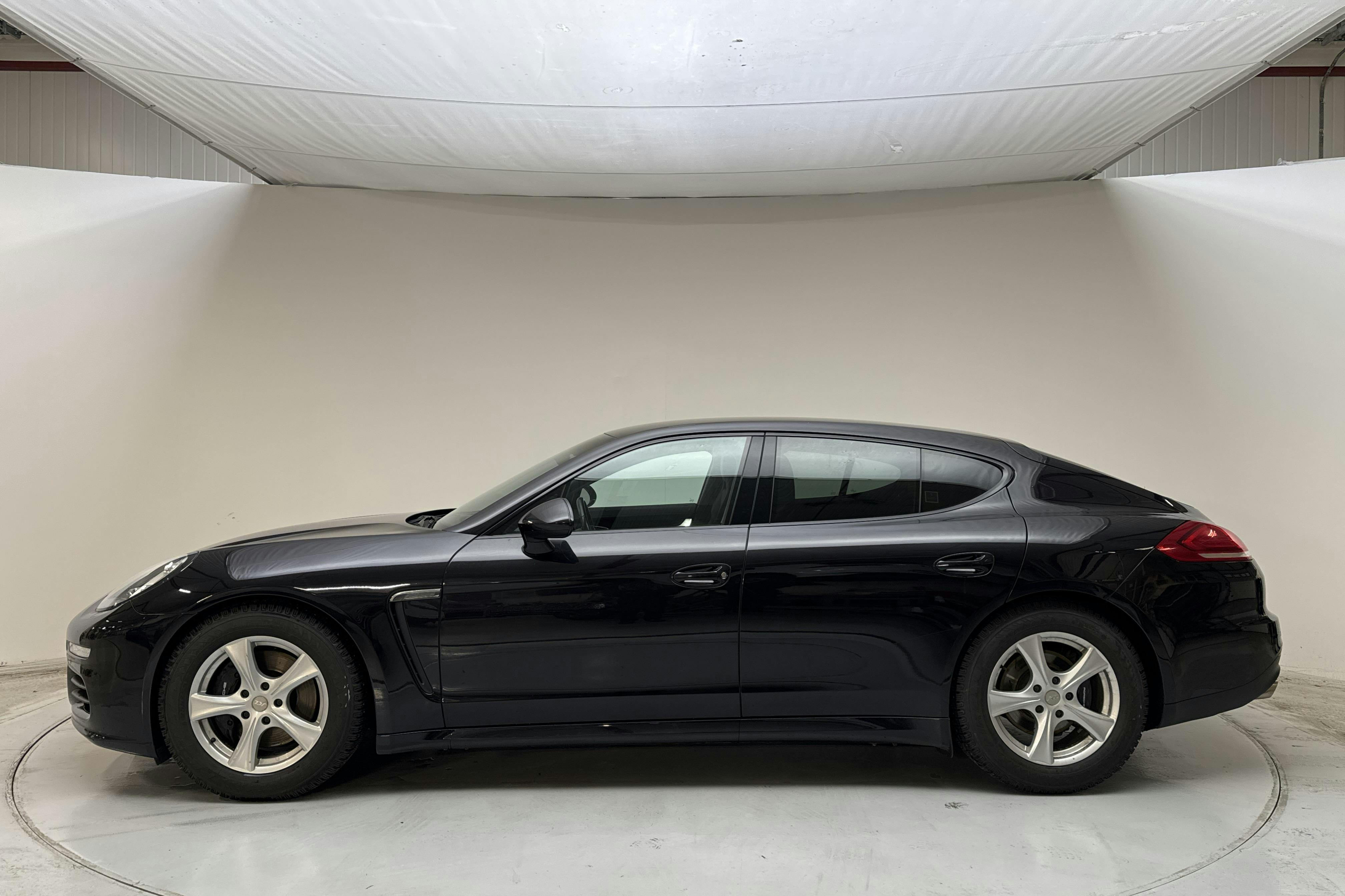 Presentation photo 2 of 18: Porsche Panamera Diesel (300hk) - 107 360 km - Automatic - black - 2014
