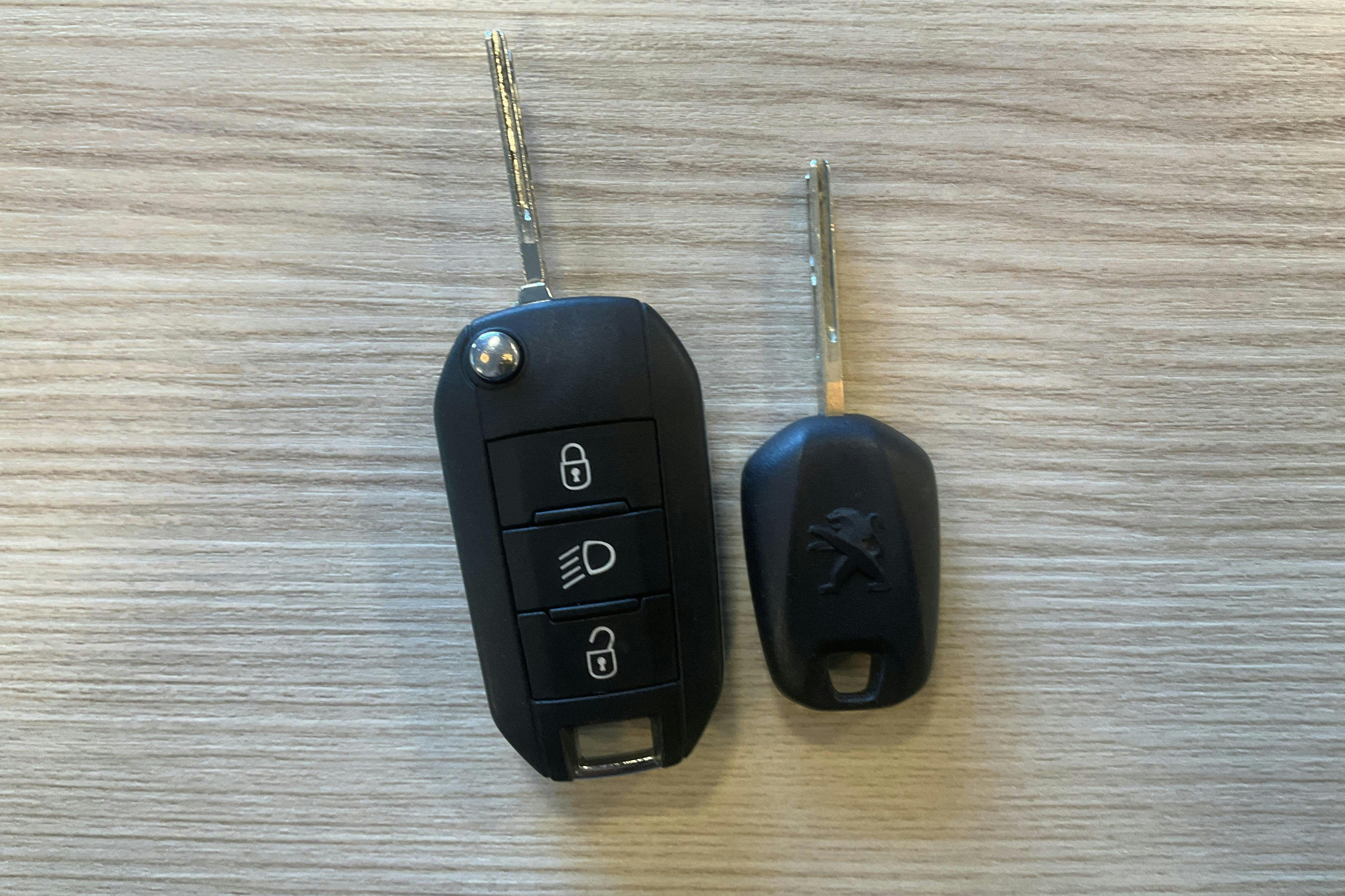 Presentation photo 13 of 13: Peugeot 308 PureTech 5dr (82hk) - 31 770 km - Manual - 2016