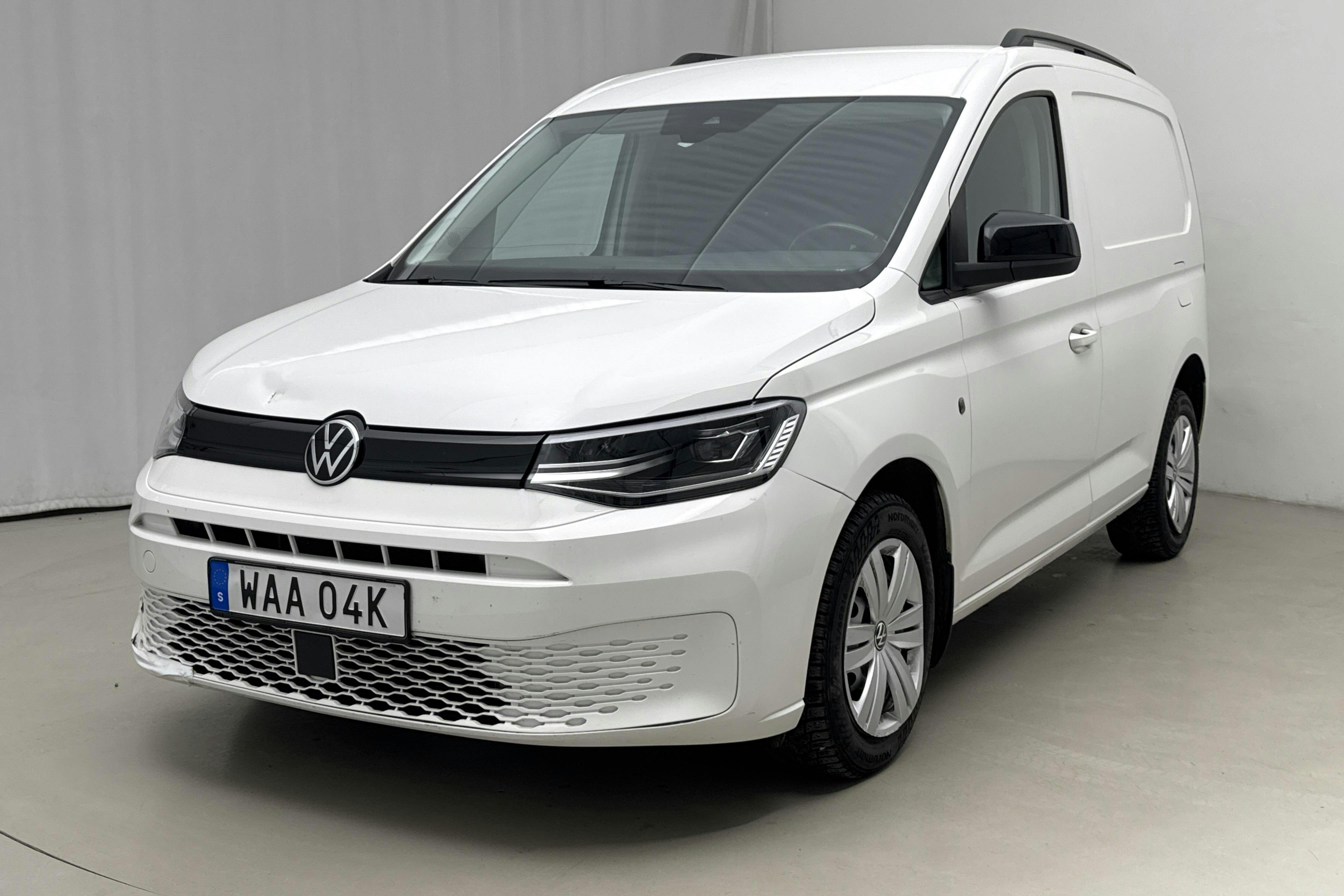 Presentation photo 1 of 16: VW Caddy Cargo 2.0 TDI Skåp (122hk) - 172 980 km - Automatic - white - 2023