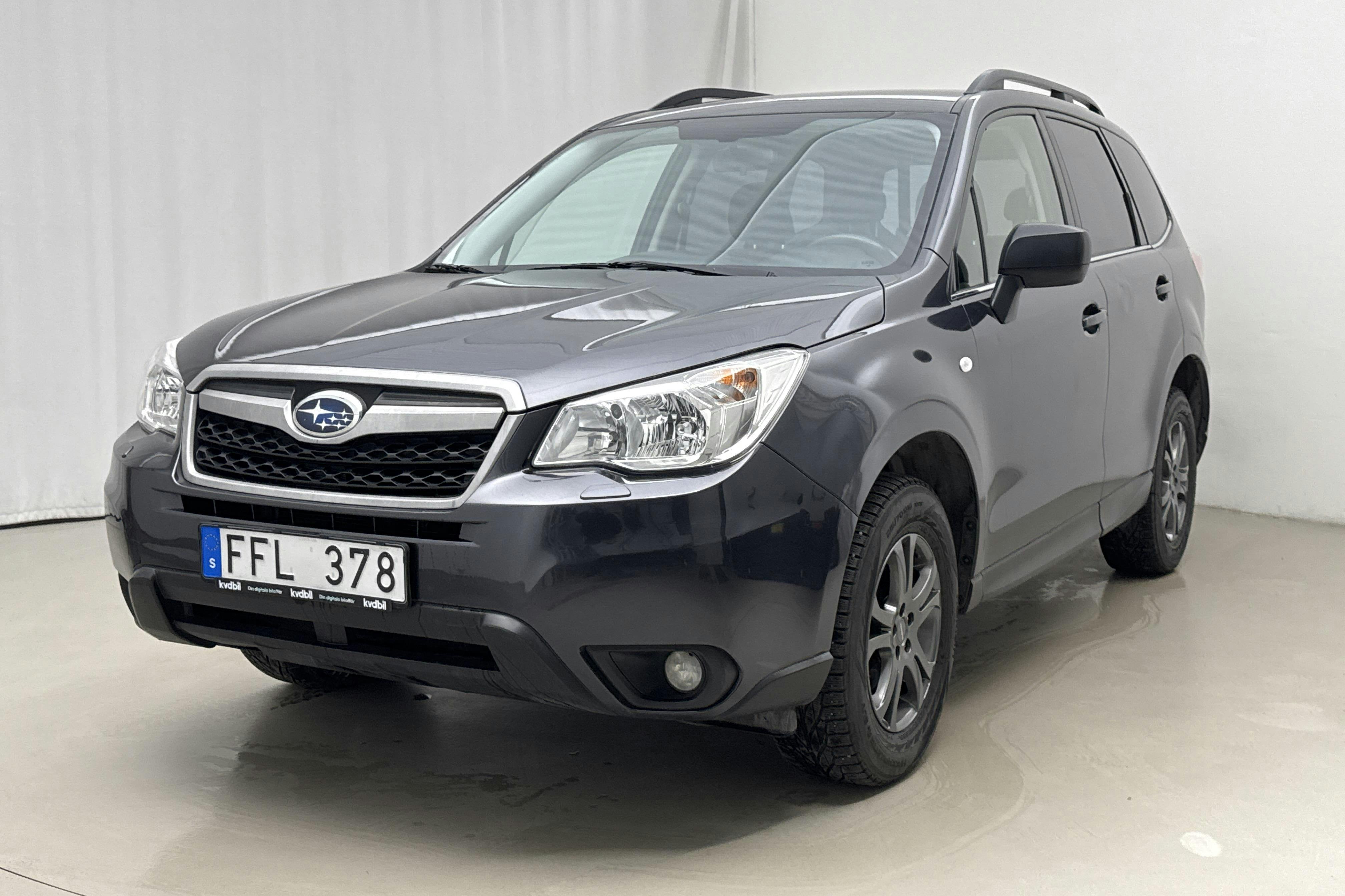 Presentation photo 1 of 16: Subaru Forester 2.0 (150hk) - 138 390 km - Automatic - Dark Grey - 2013