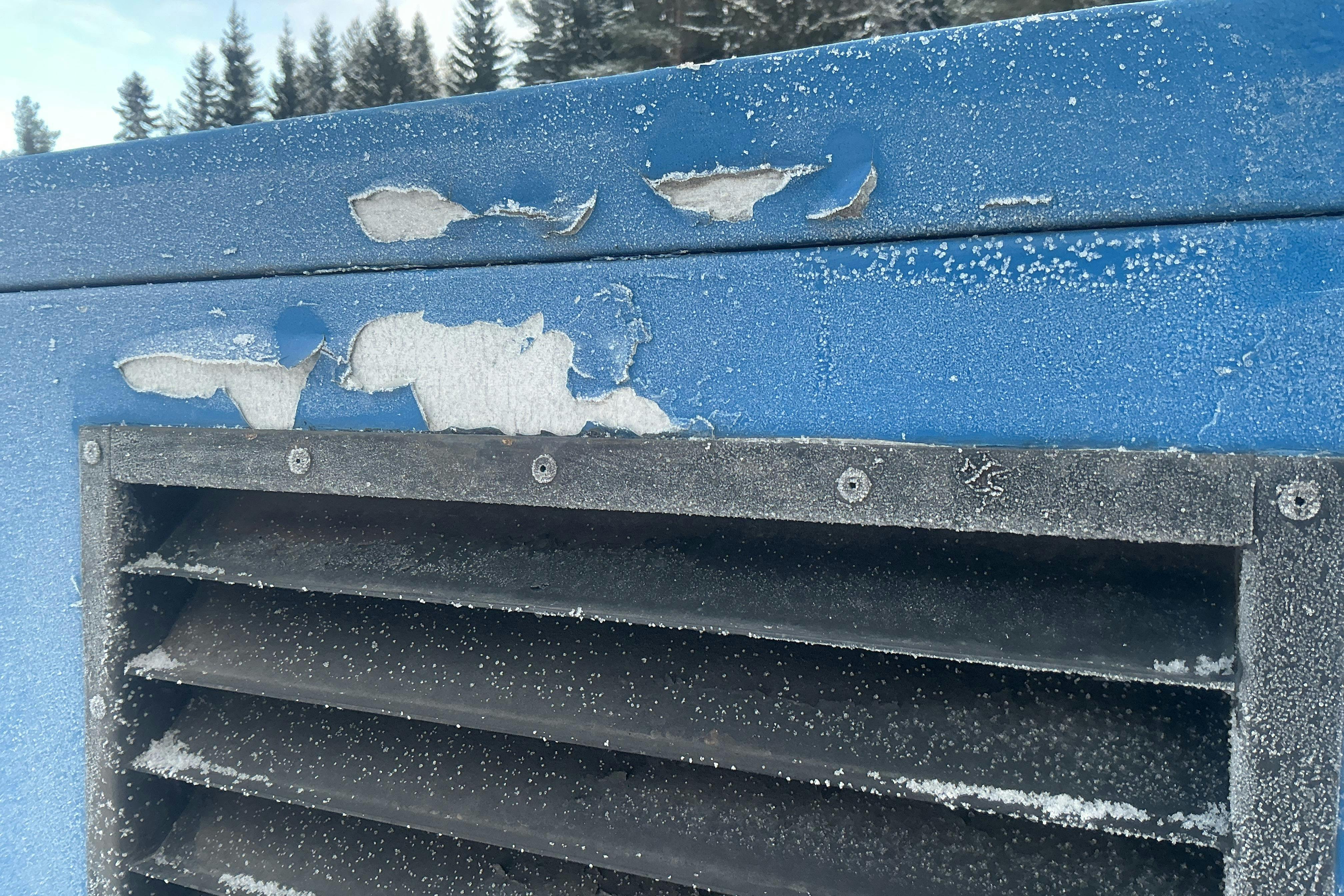 Esittelykuva 25 osoitteesta 25: GENETECH Mobilt elverk -  - sininen - 1990