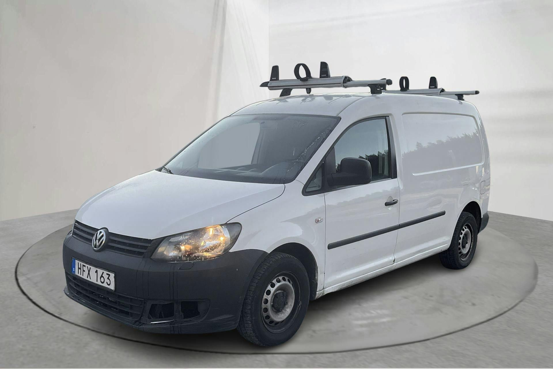 Presentation photo 1 of 12: VW Caddy 1.6 TDI Maxi Skåp (102hk) - 130 110 km - Automatic - white - 2014