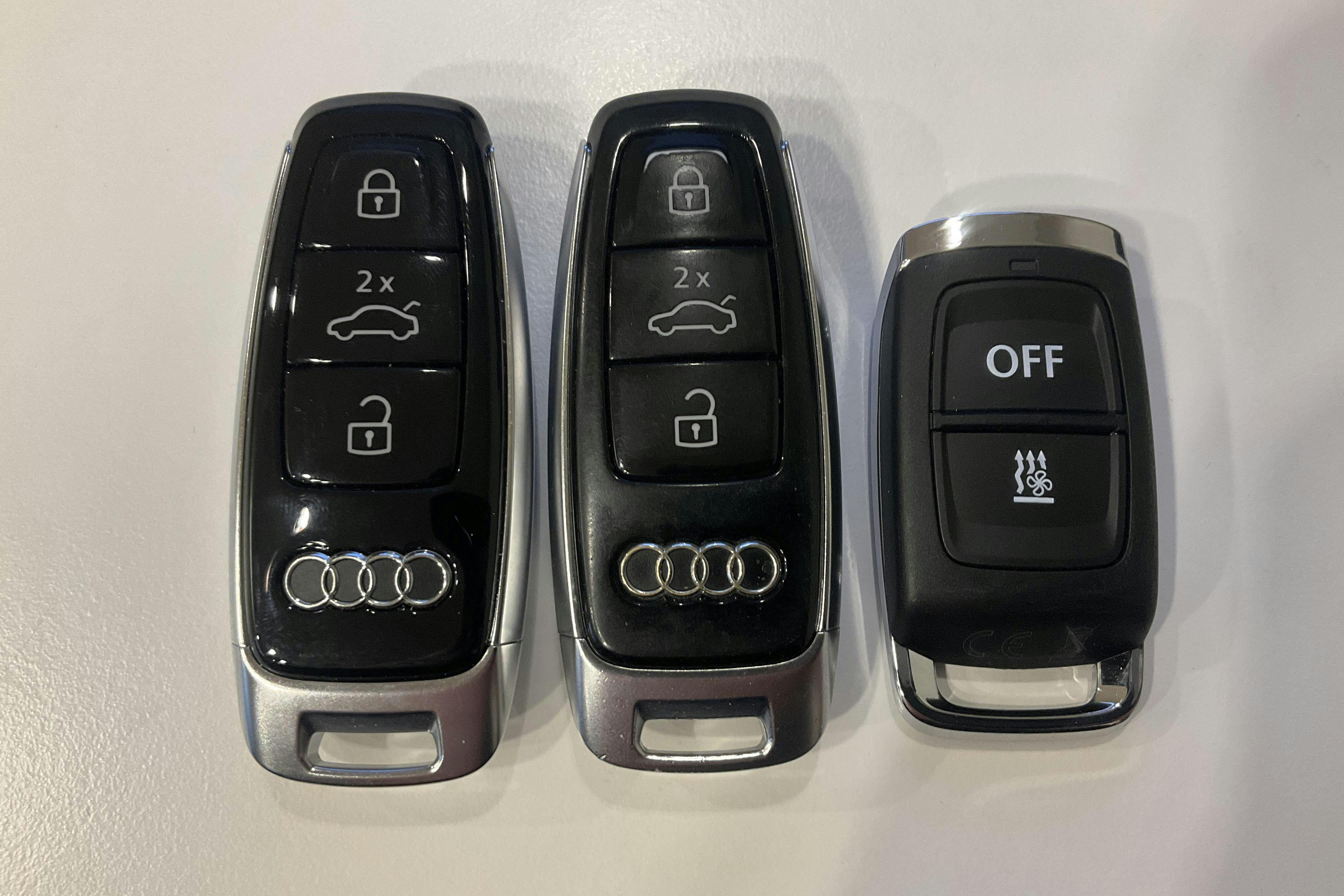 Presentation photo 19 of 19: Audi Q7 50 TDI quattro (286hk) - 102 840 km - Automatic - silver - 2020