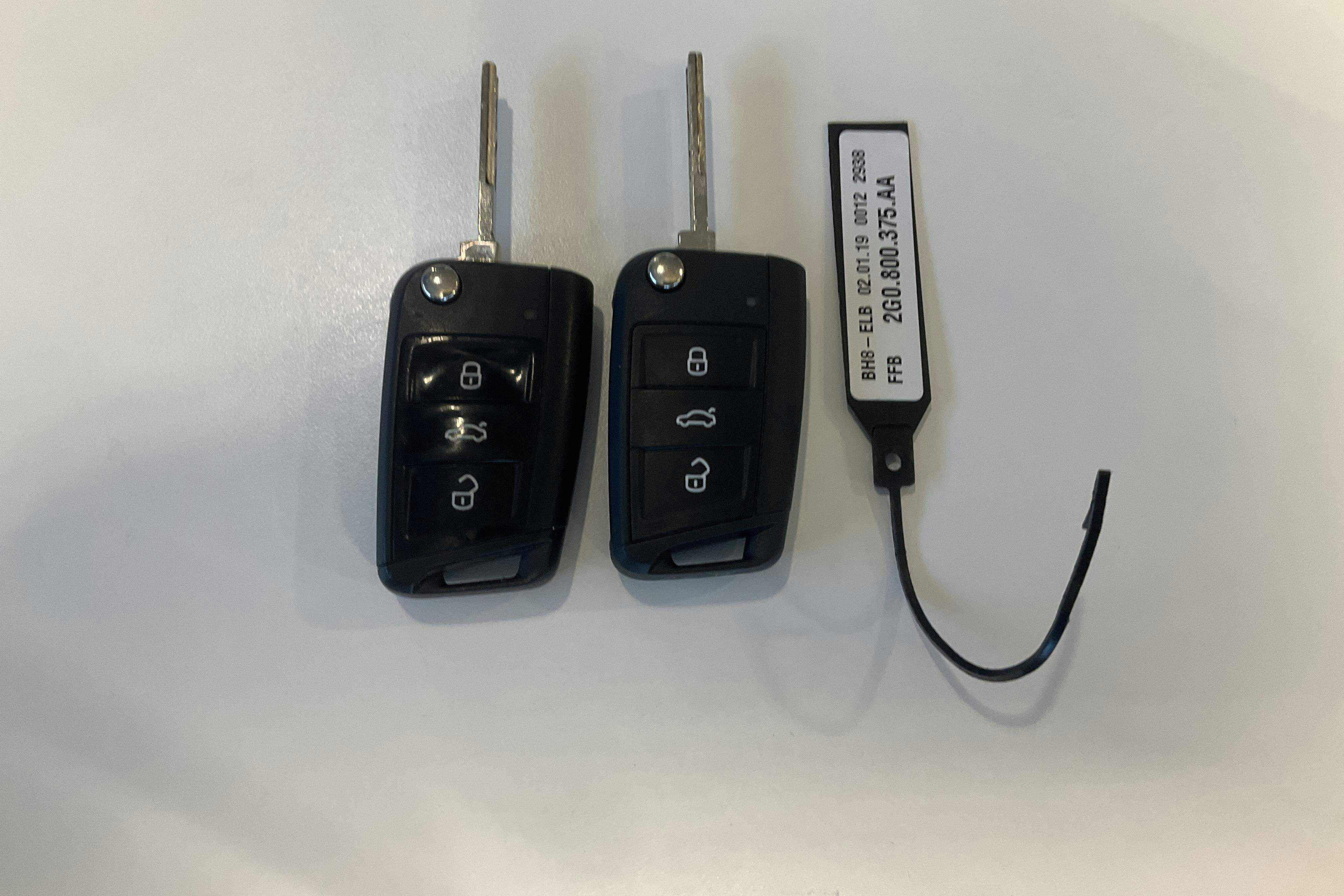 Presentation photo 15 of 15: VW Polo 1.0 TSI 5dr (95hk) - 110 580 km - Manual - Dark Grey - 2019