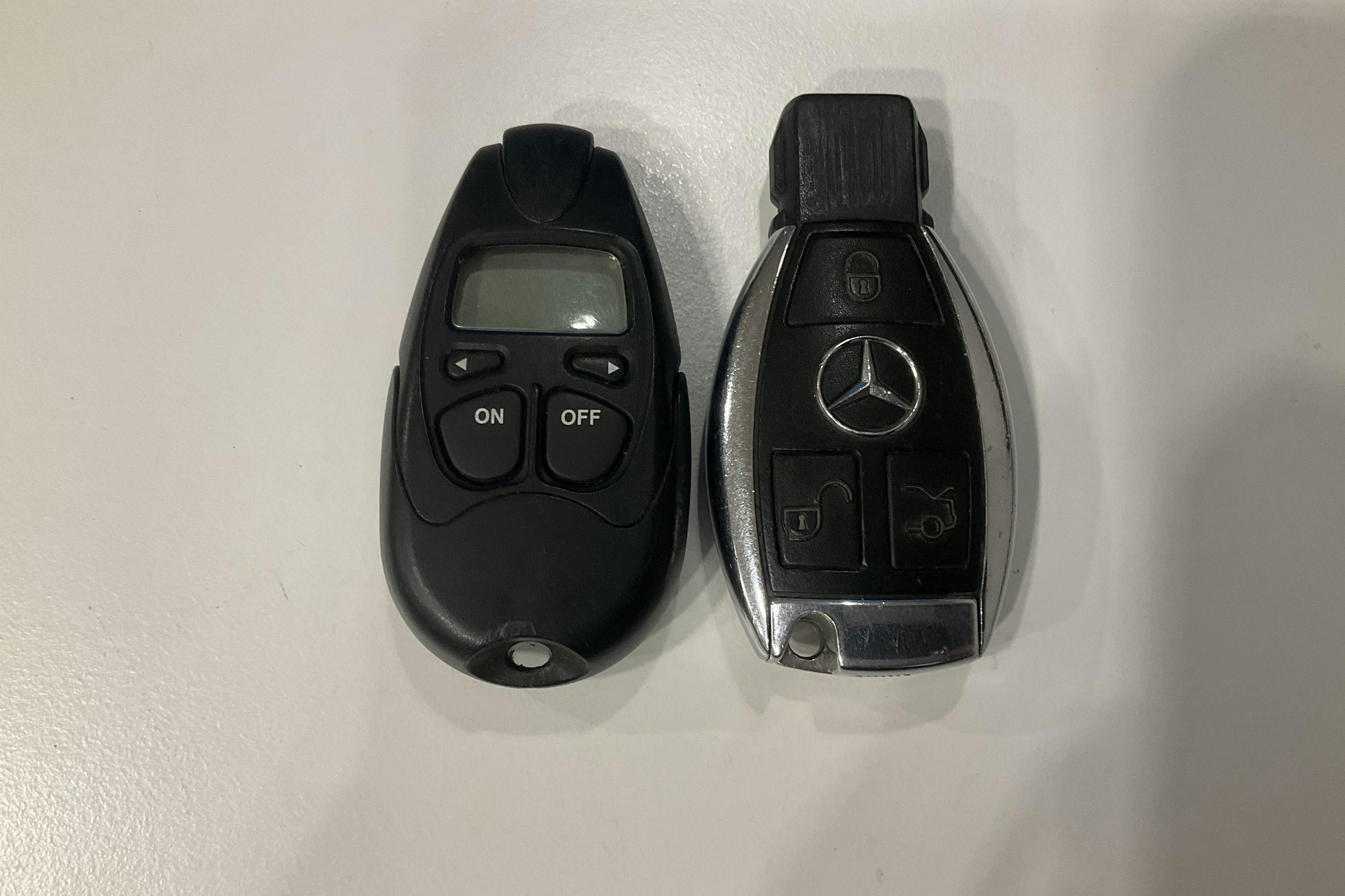 Esittelykuva 17 osoitteesta 17: Mercedes GL 350 CDI BlueEfficiency (265hk) - 204 770 km - Automaattinen - hopea - 2011