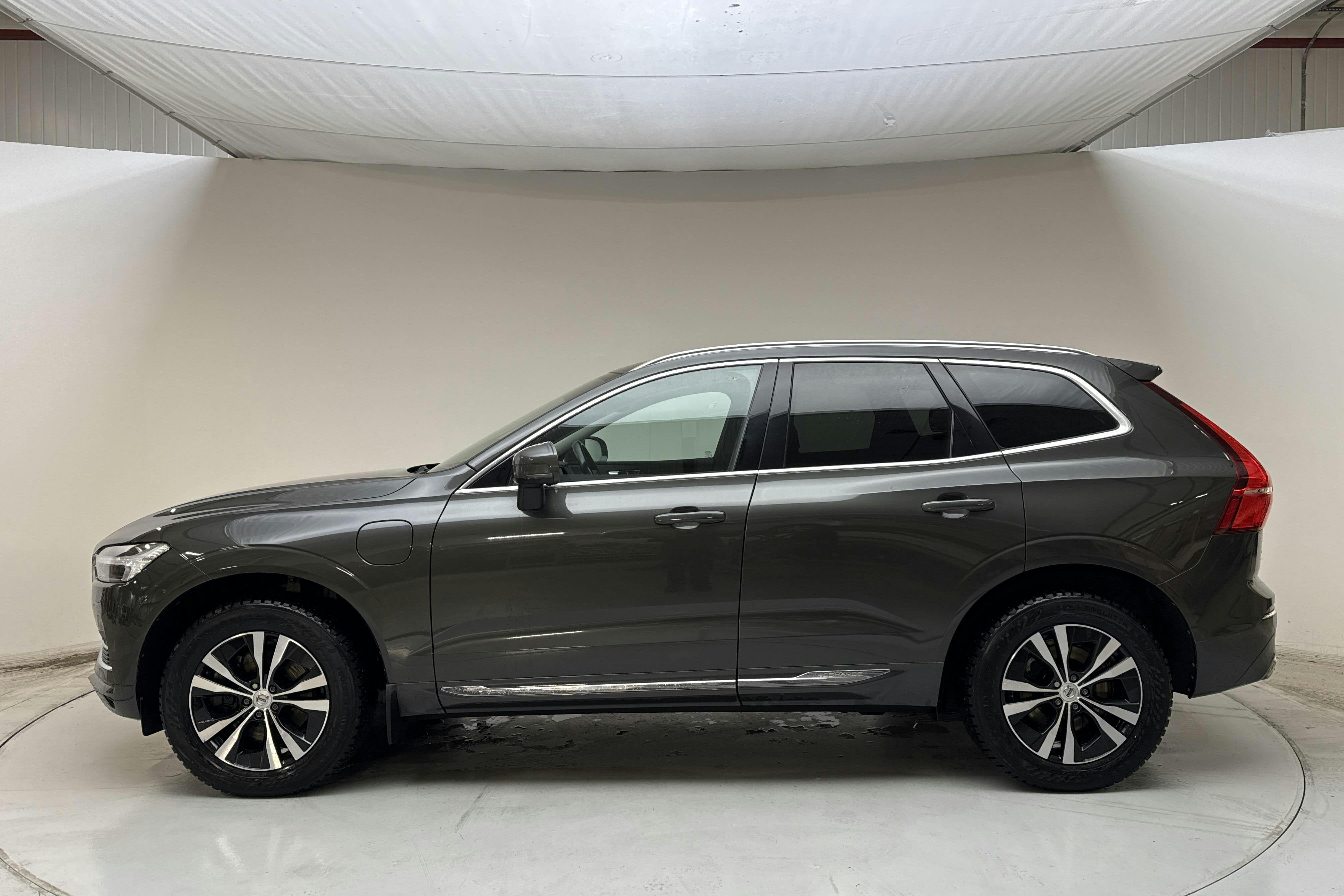 Presentation photo 2 of 19: Volvo XC60 T6 AWD Recharge (340hk) - 174 940 km - Automatic - Dark Grey - 2021