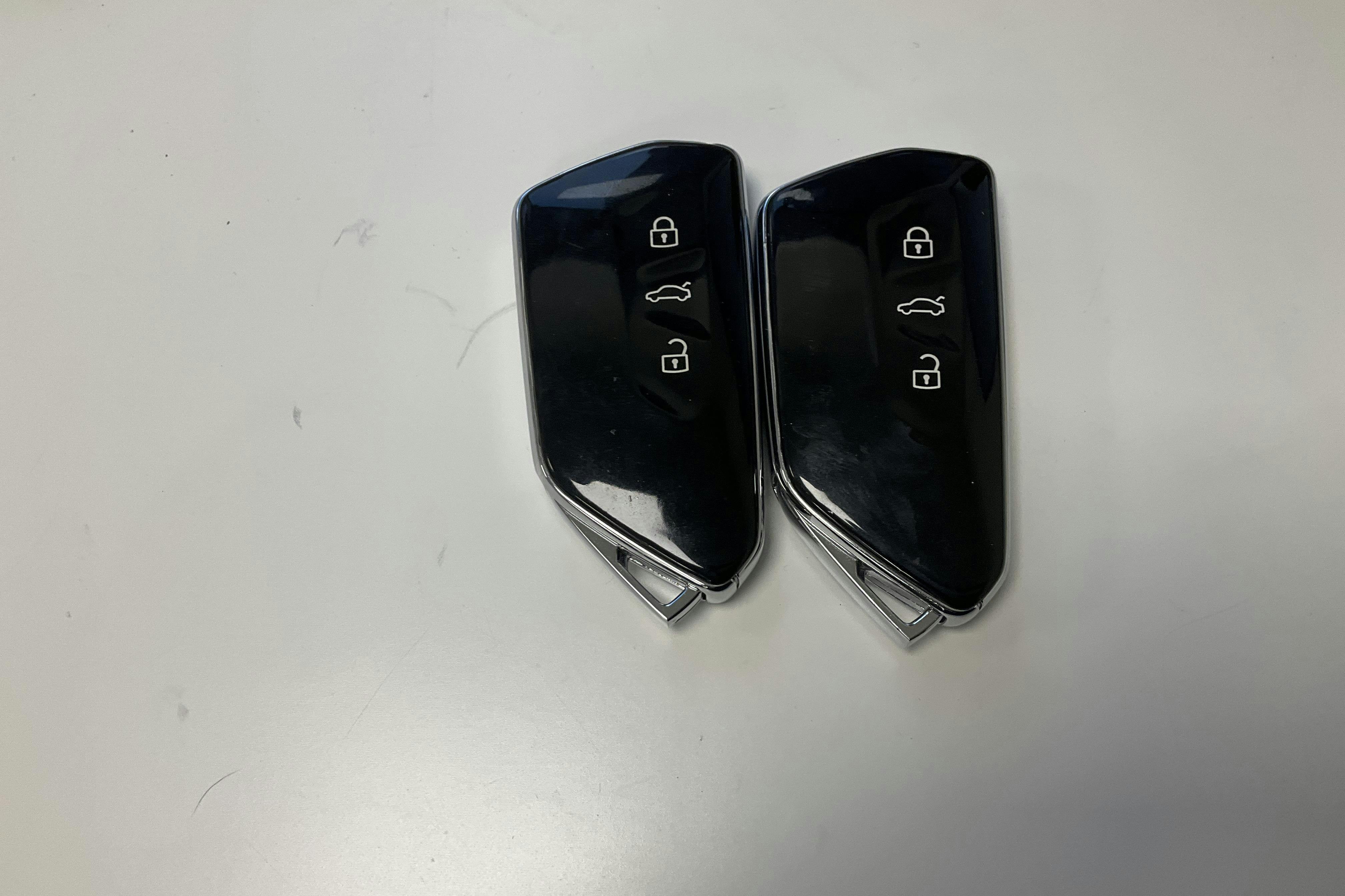 Presentation photo 24 of 24: Skoda Enyaq iV 80 (204hk) - 71 680 km - Automatic - white - 2023