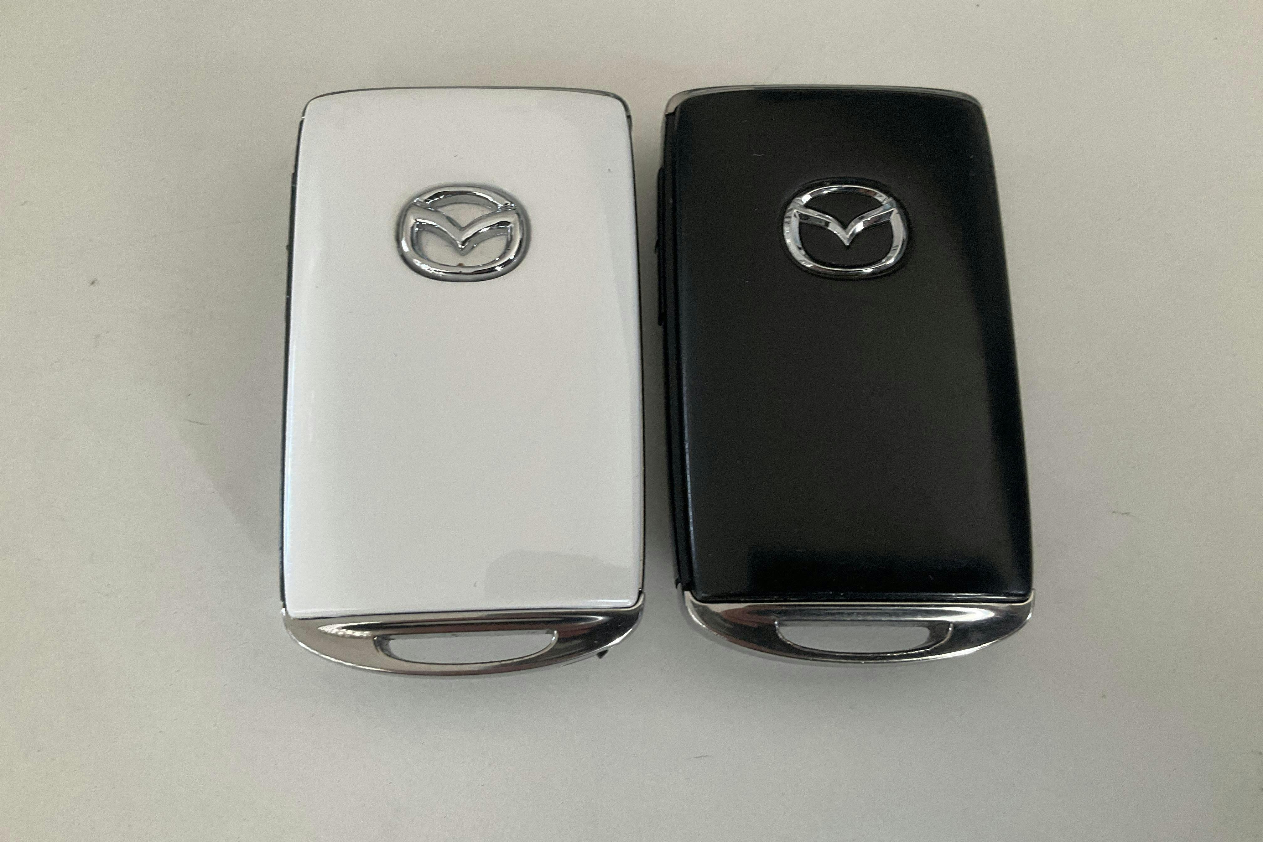 Presentation photo 20 of 20: Mazda MX-30 e-Skyactiv (145hk) - 45 980 km - Automatic - black - 2022