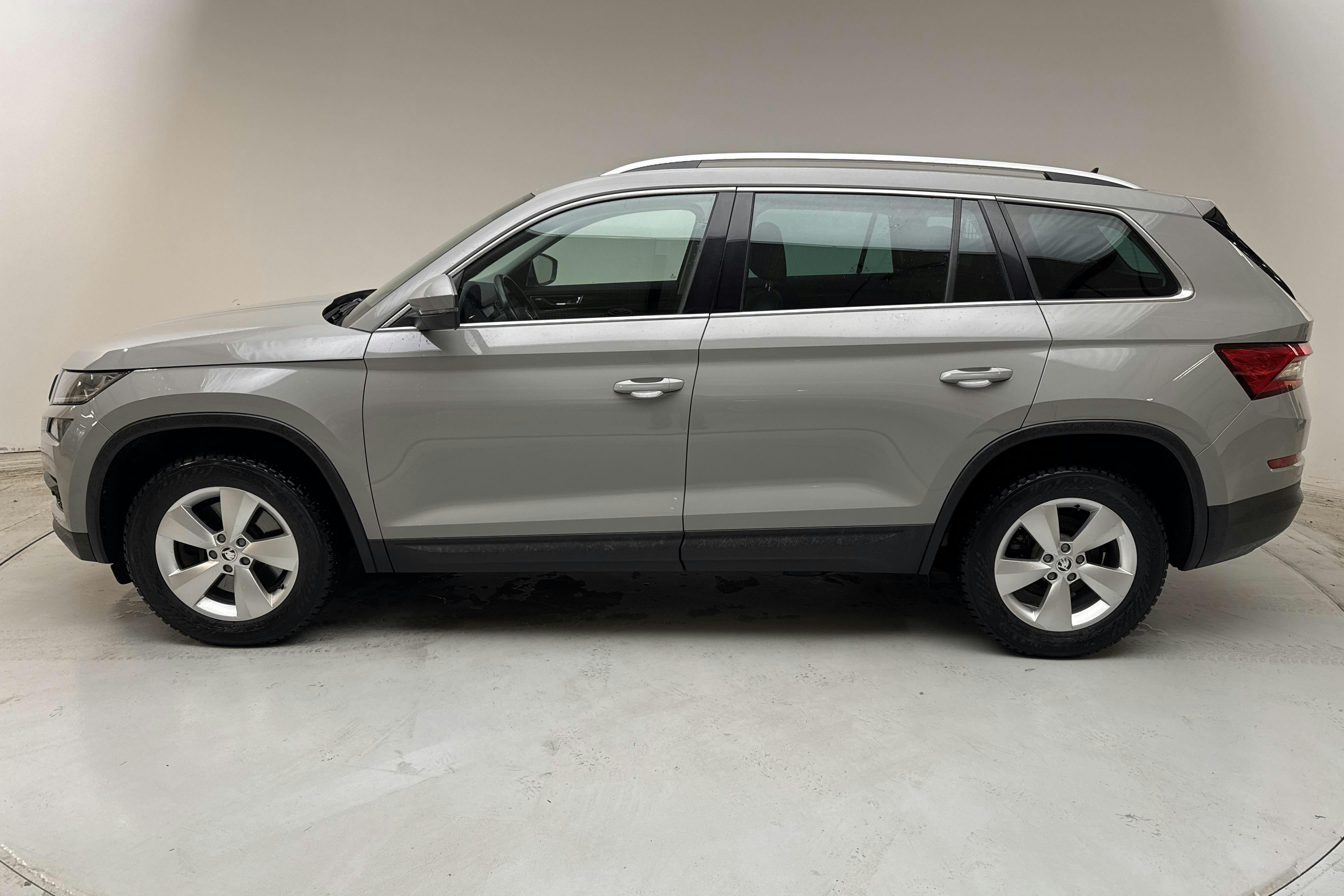 Presentation photo 2 of 16: Skoda Kodiaq 2.0 TDI 4X4 (190hk) - 184 920 km - Automatic - gray - 2020