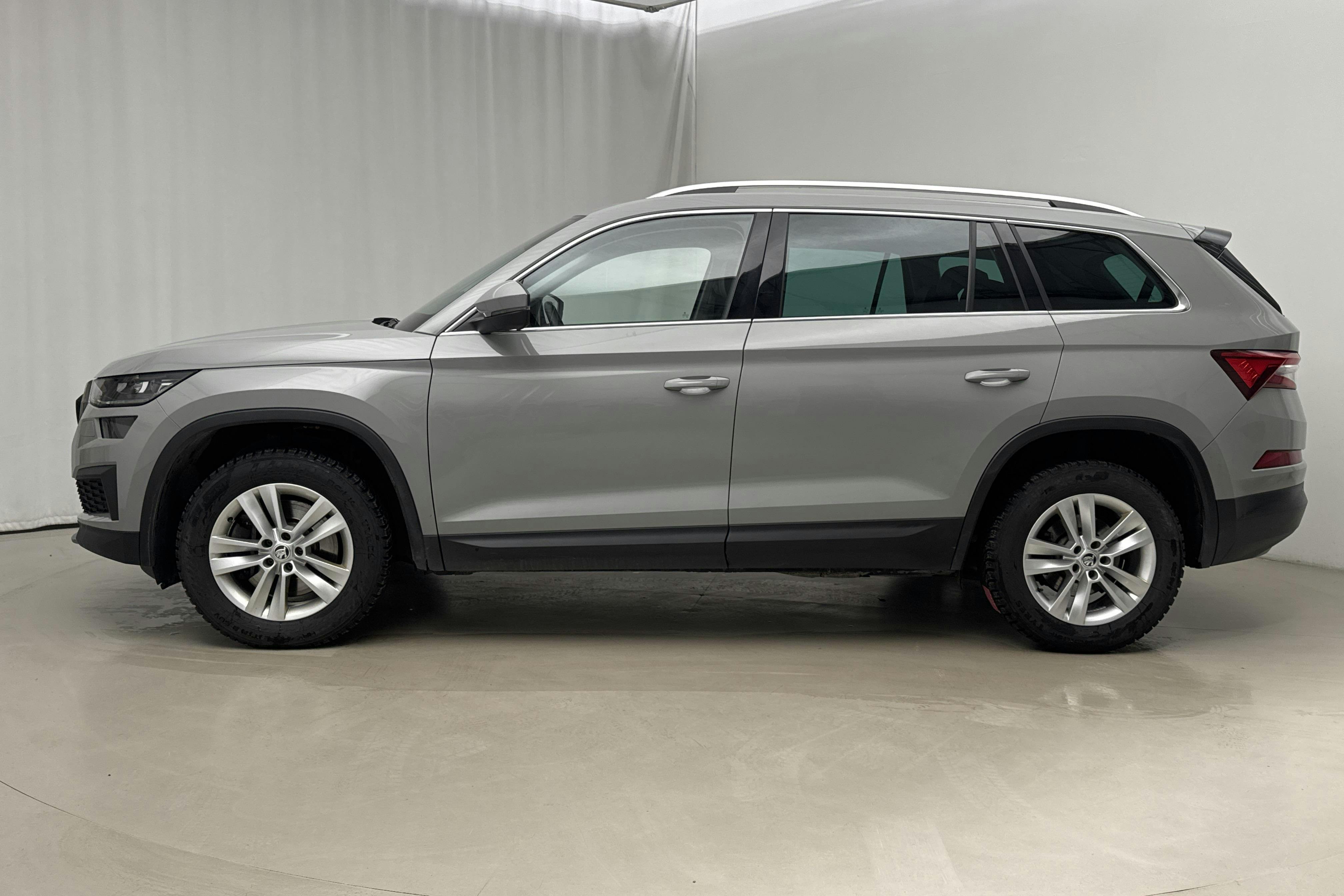 Presentation photo 2 of 22: Skoda Kodiaq 2.0 TDI 4X4 (200hk) - 82 750 km - Automatic - gray - 2023