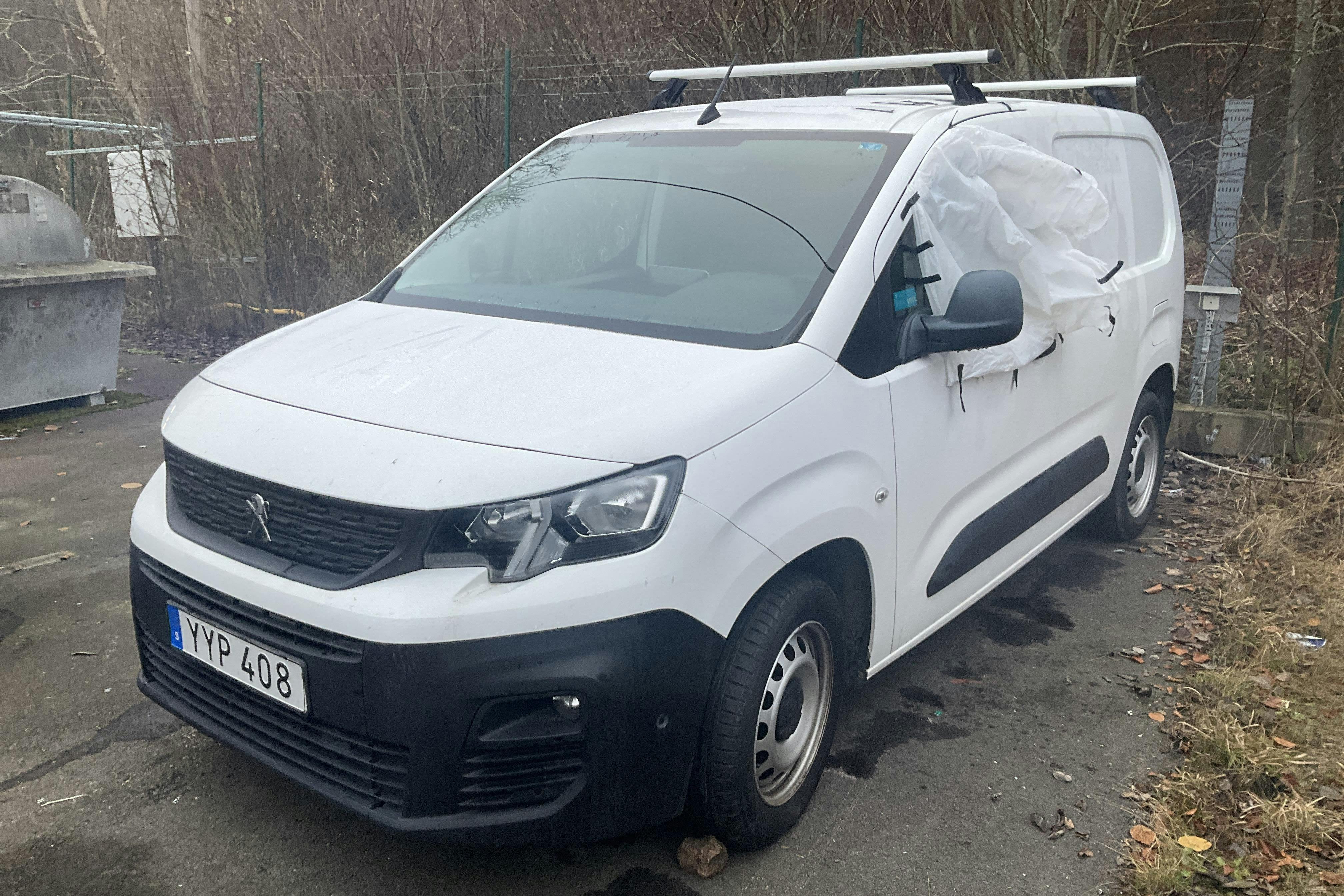 Presentation photo 1 of 12: Peugeot Partner 1.5 HDI Skåp (100hk) - 174 120 km - Manual - white - 2019