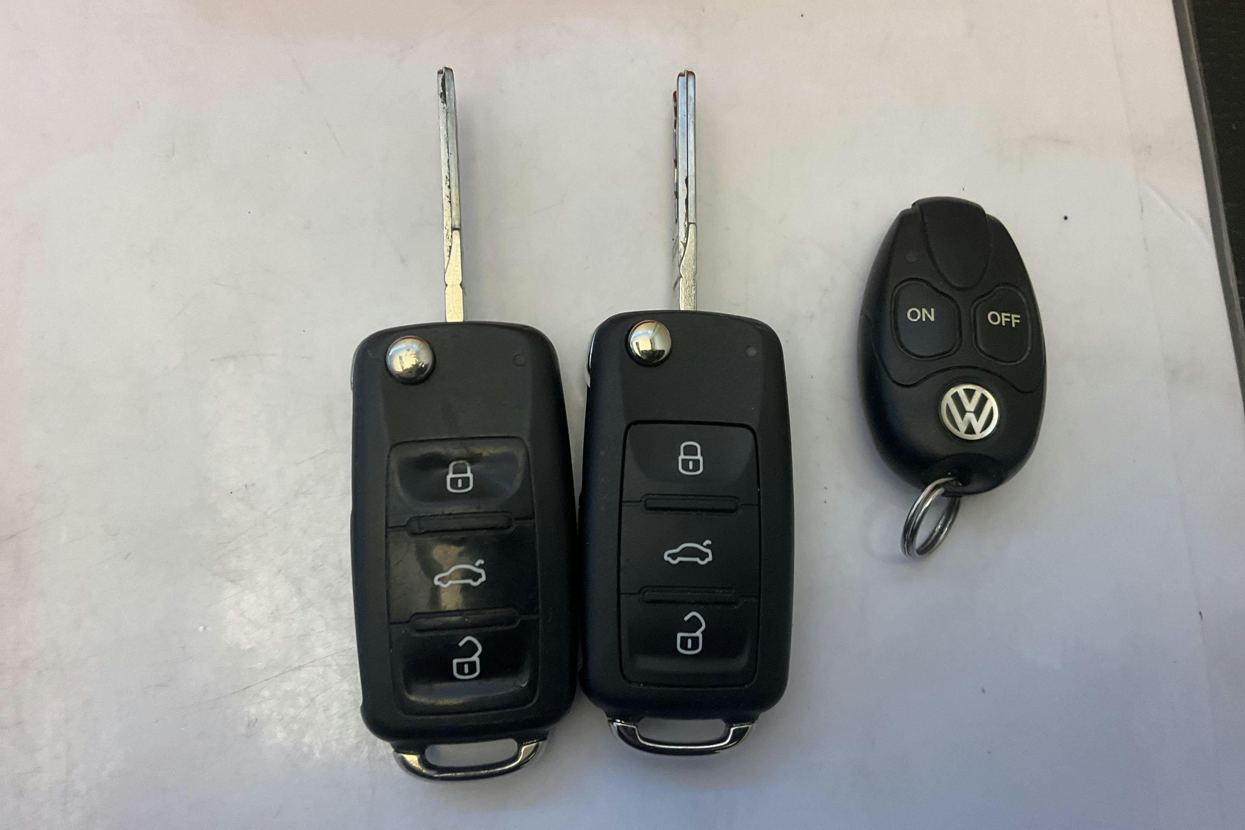 Presentation photo 12 of 12: VW Caddy 2.0 TDI (102hk) - 117 650 km - Manual - white - 2018