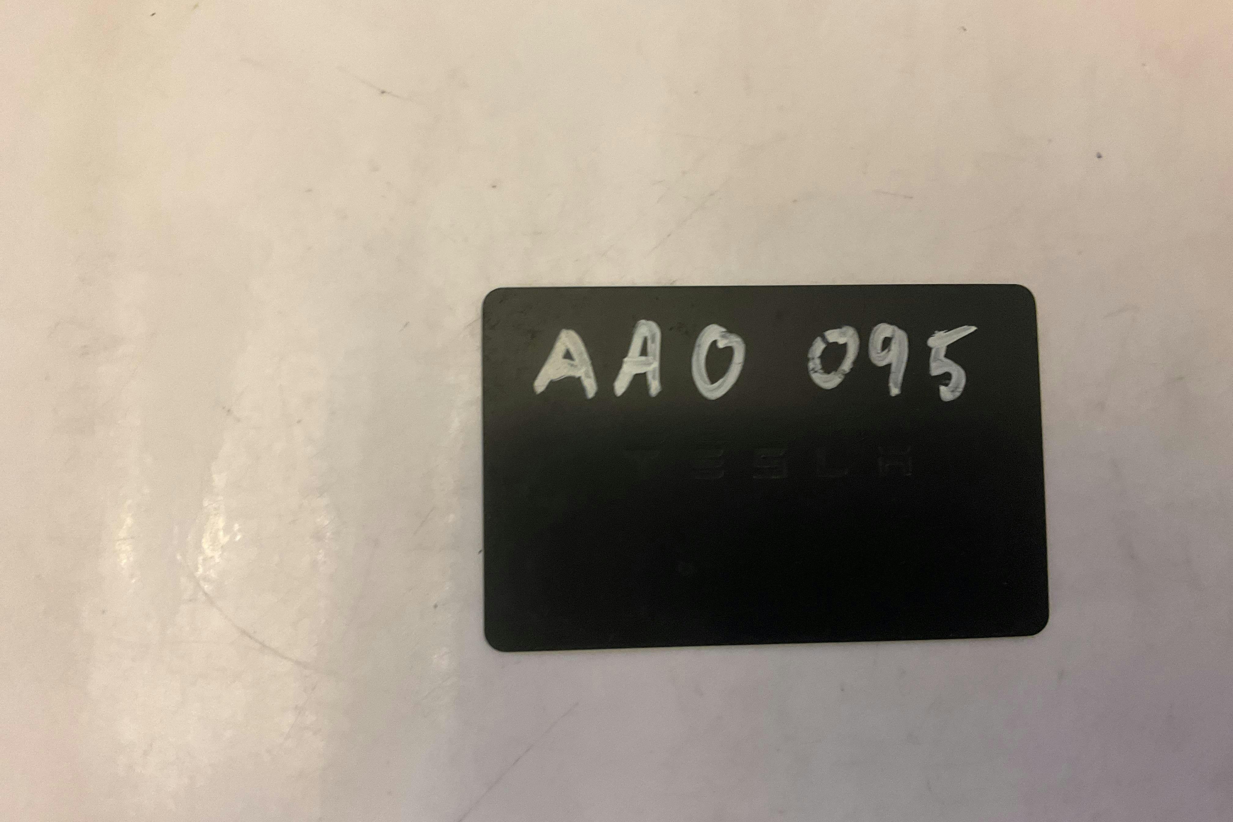 Presentation photo 20 of 20: Tesla Model 3 Standard Range RWD - 181 990 km - Automatic - blue - 2020