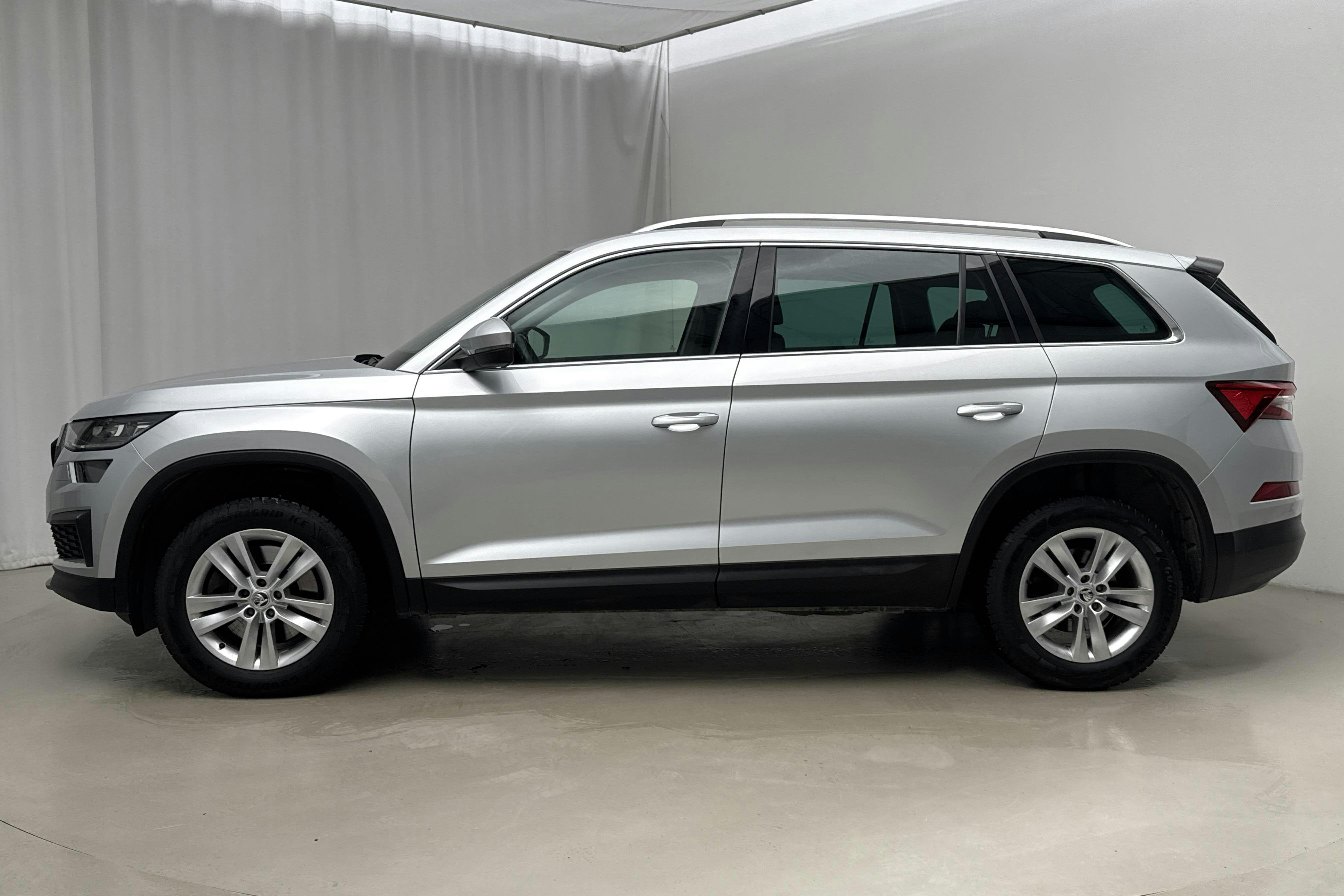 Presentation photo 2 of 20: Skoda Kodiaq 2.0 TDI 4X4 (200hk) - 51 480 km - Automatic - silver - 2022