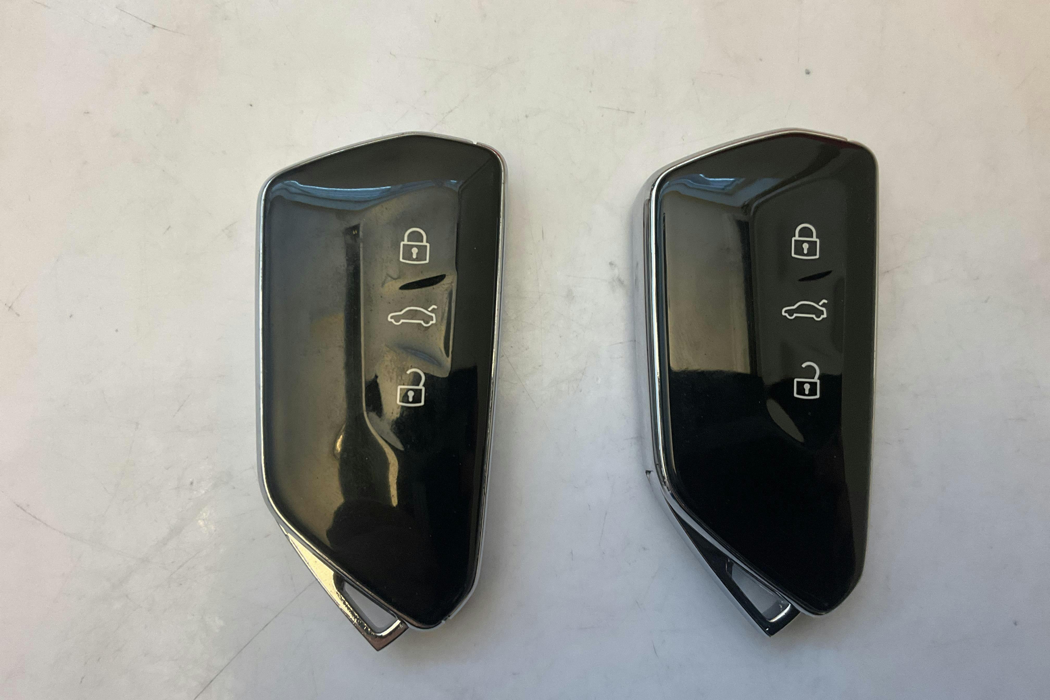 Presentation photo 19 of 19: VW ID.4 GTX 77kWh AWD (299hk) - 42 240 km - Automatic - silver - 2023