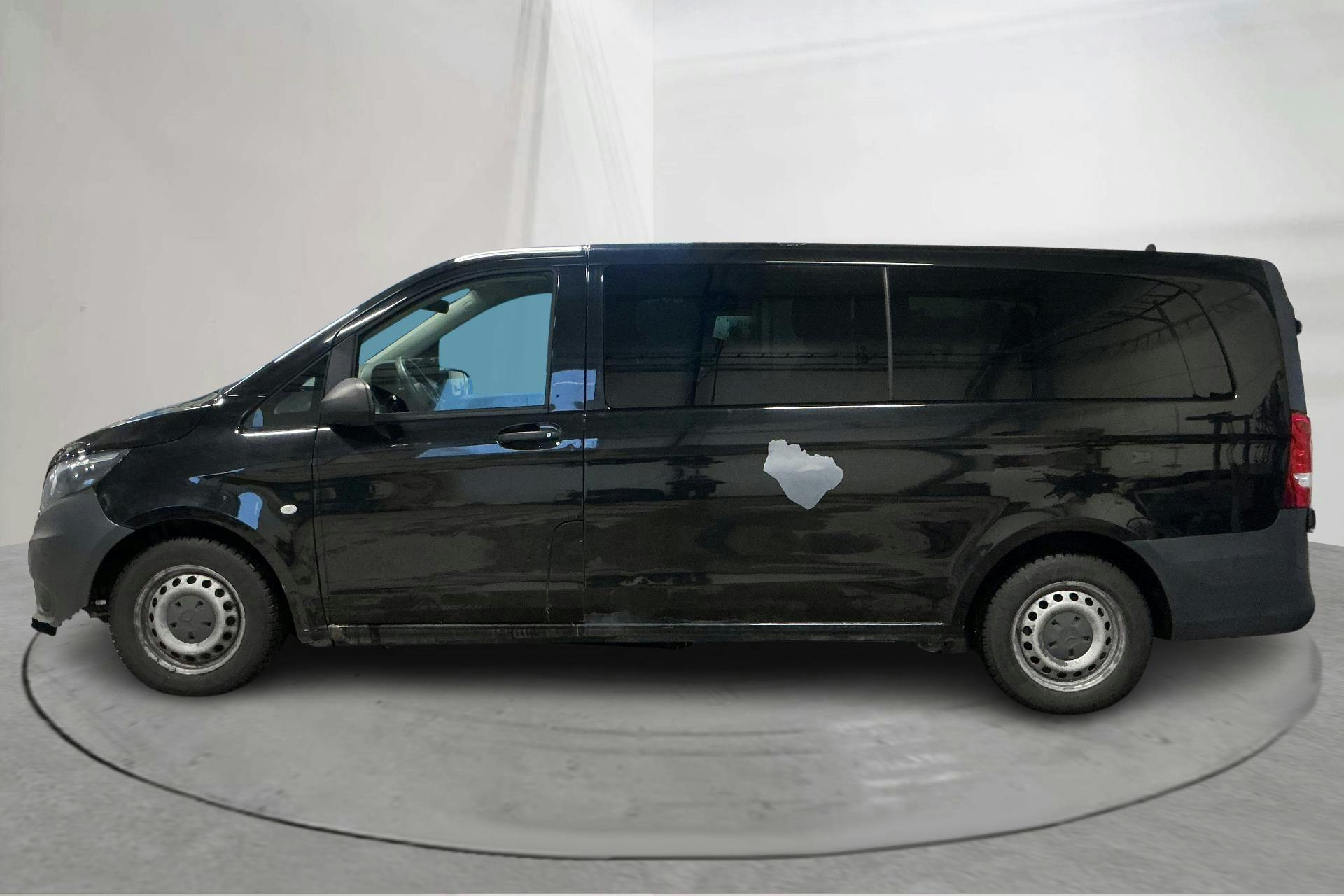 Presentation photo 2 of 14: Mercedes Vito 116 CDI W640 (163hk) - 353 450 km - Automatic - black - 2018
