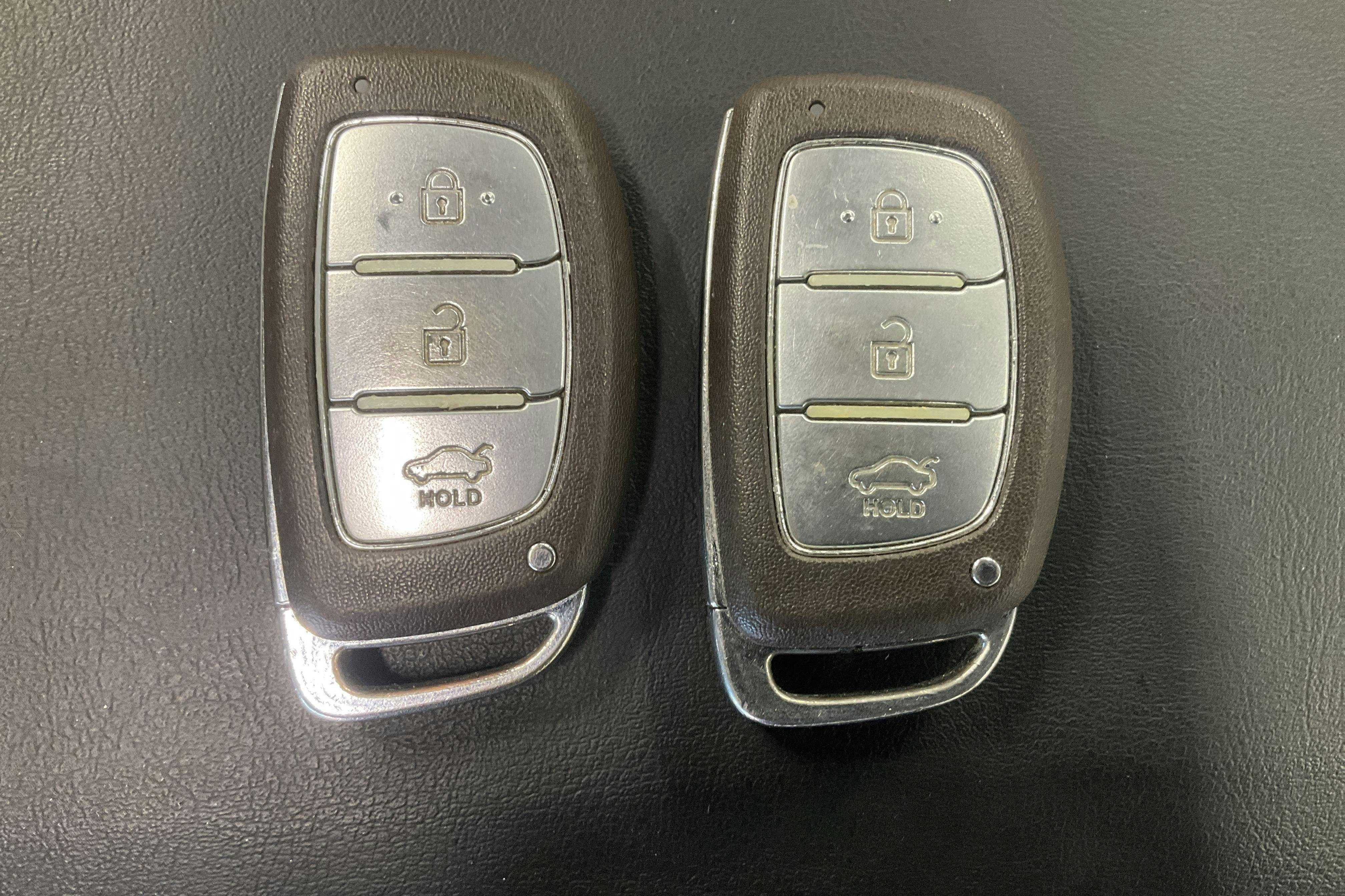 Presentation photo 15 of 15: Hyundai i40 1.7 D Kombi (141hk) - 152 350 km - Manual - white - 2016