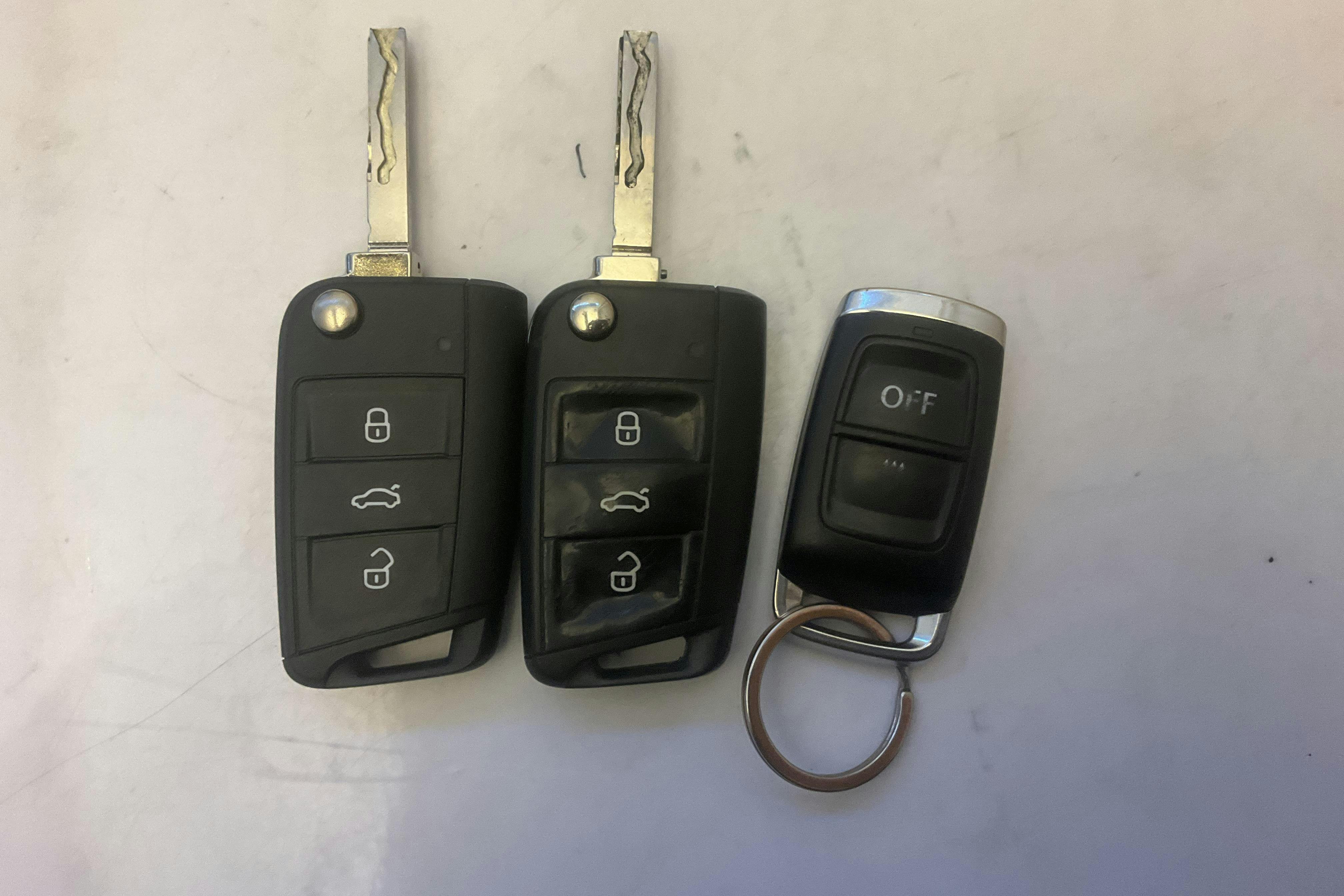 Presentation photo 16 of 16: VW Touran 1.5 TSI (150hk) - 123 820 km - Automatic - white - 2019