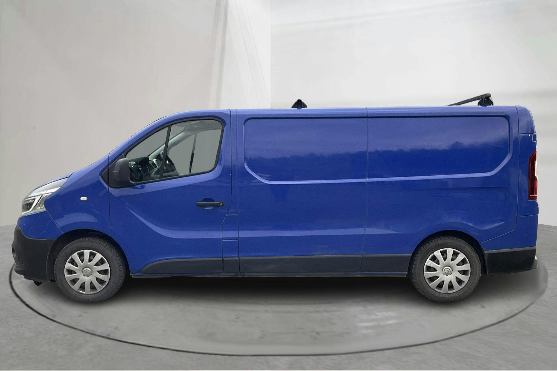 Presentation photo 2 of 13: Renault Trafic 2.0 dCi Skåp (145hk) - 101 980 km - Automatic - white - 2020