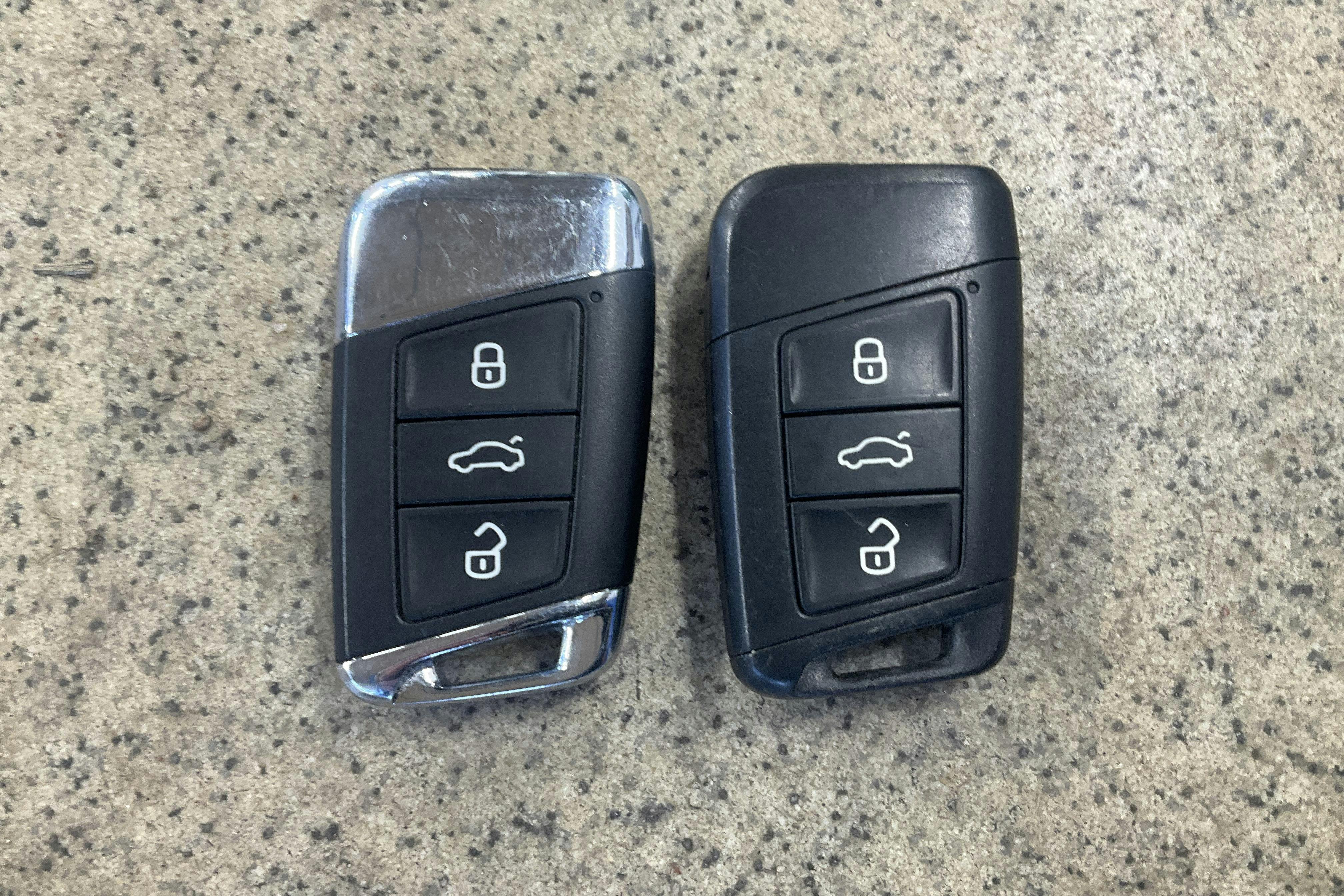 Presentation photo 18 of 18: VW Passat 1.4 GTE Sportscombi (218hk) - 136 620 km - Automatic - silver - 2021