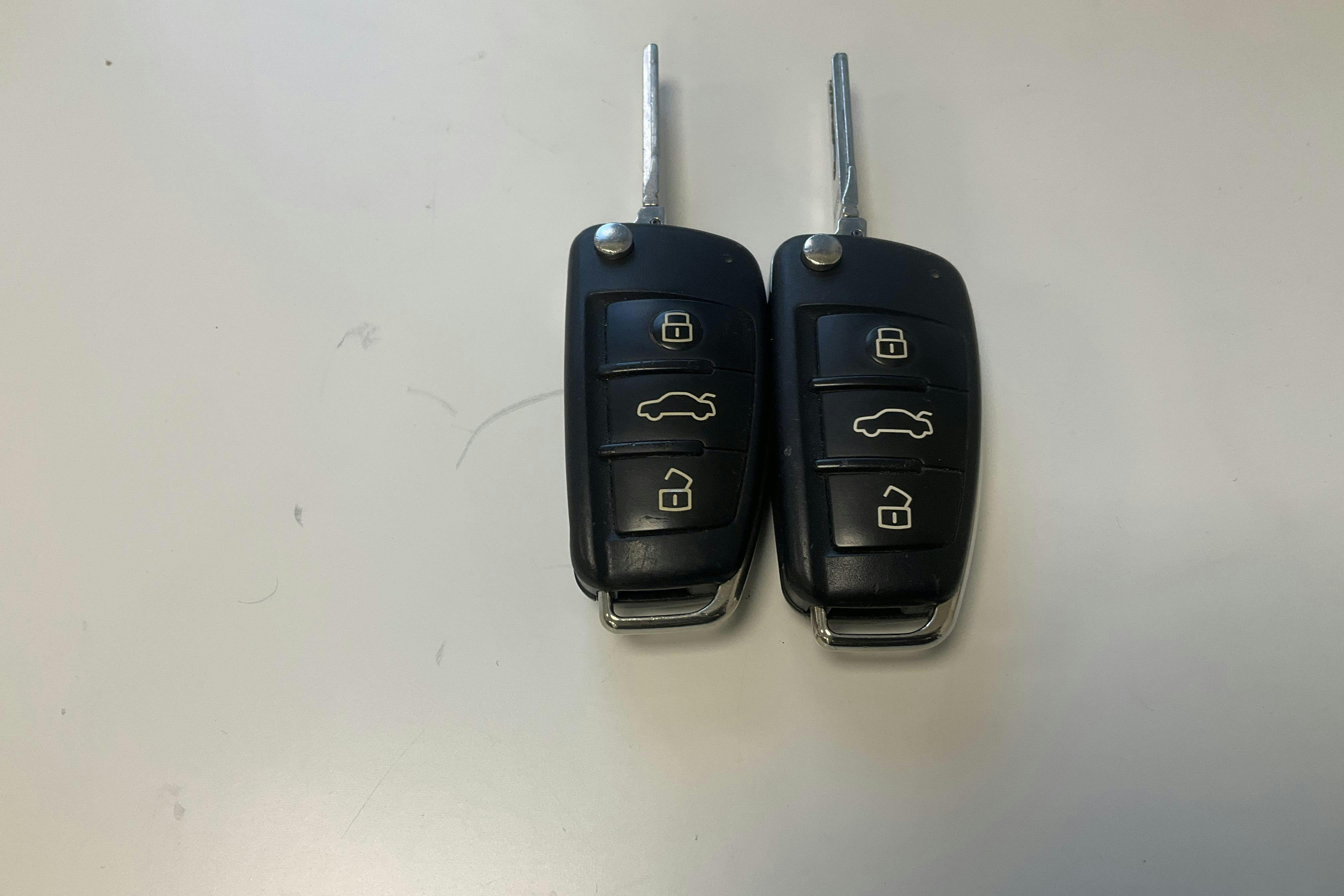 Presentation photo 13 of 13: Audi A3 1.6 TDI Ultra Sportback (110hk) - 137 350 km - Manual - white - 2015